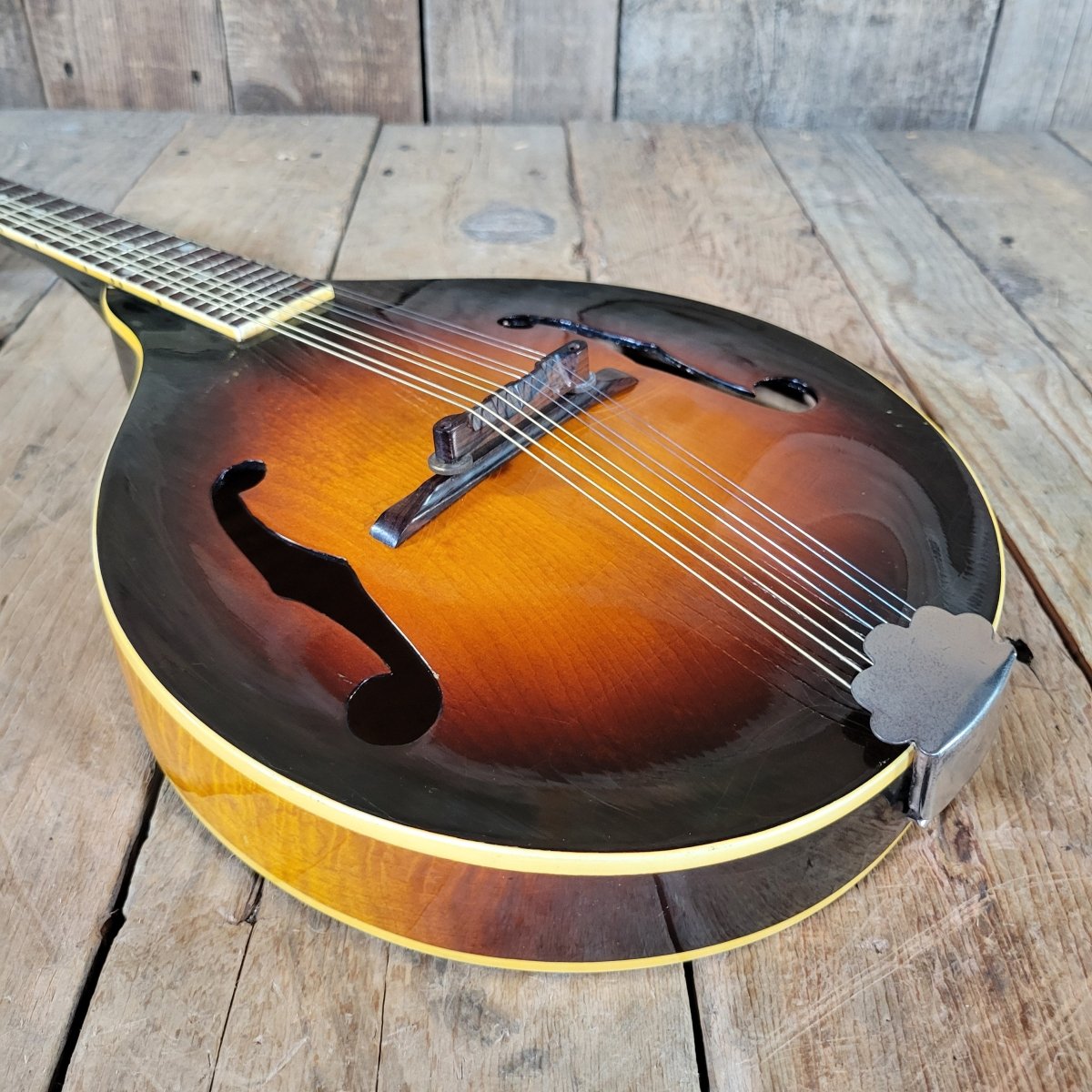 Gibson A - 50 Mandolin 1946 with Original Case - Mahar's Vintage Guitars