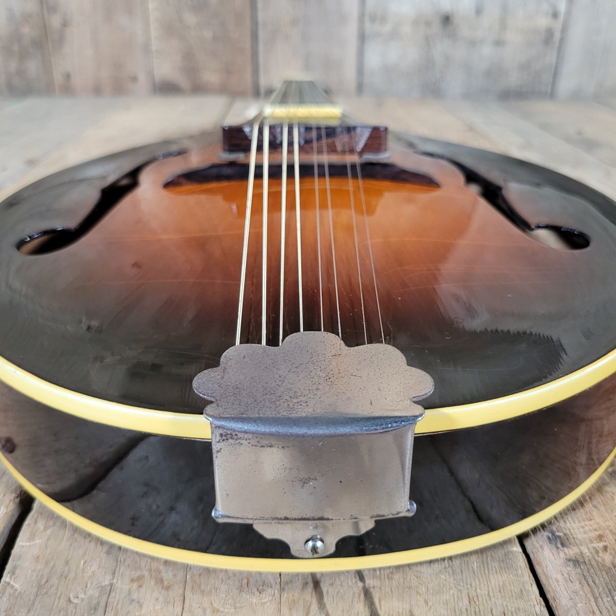 Gibson A - 50 Mandolin 1946 with Original Case - Mahar's Vintage Guitars