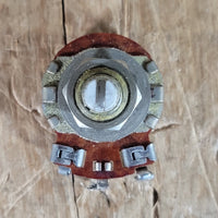 Gibson Centralab Potentiometer 1956 500k Split Shaft Les Paul - Mahar's Vintage Guitars