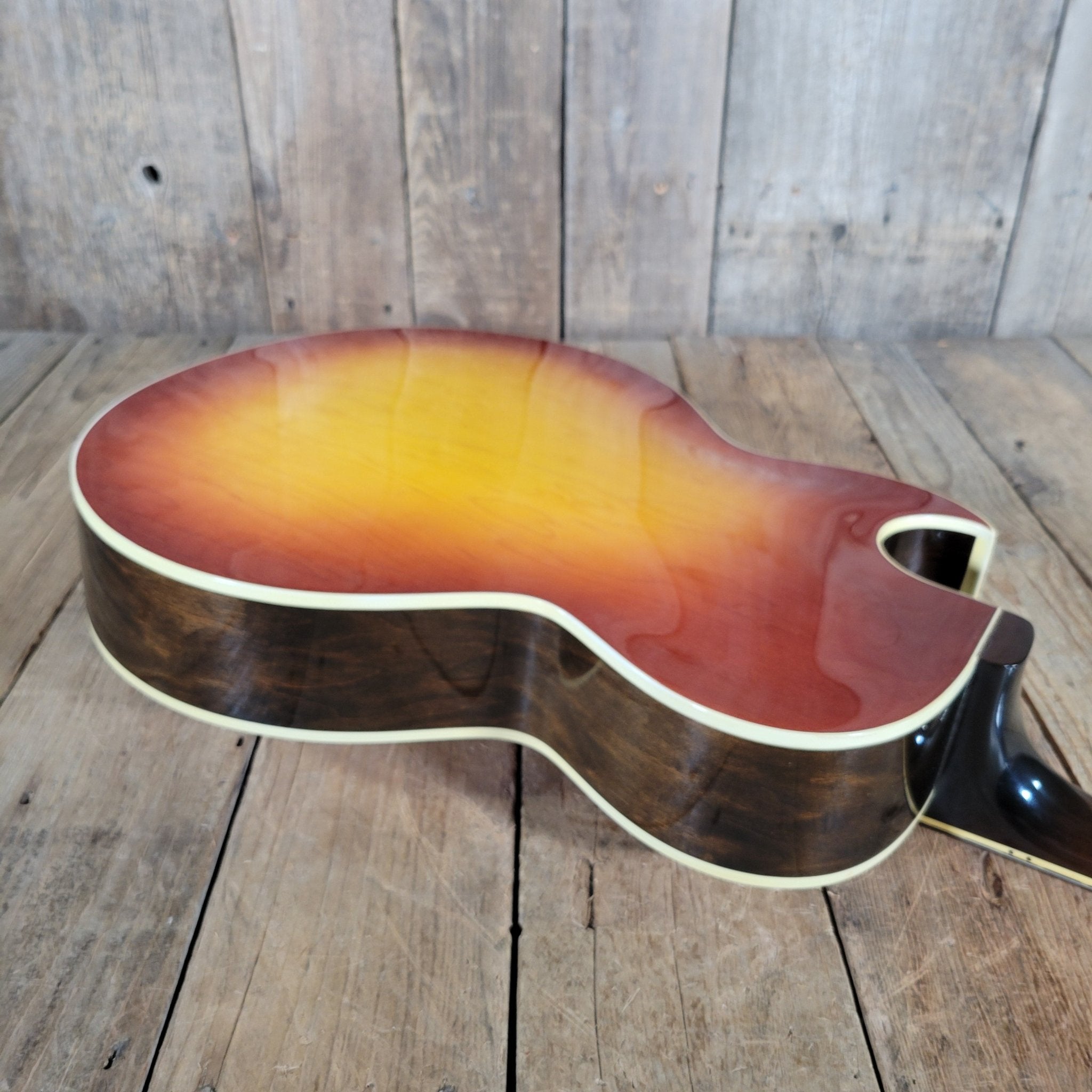 Gibson ES - 175D 1972 Hollow Body Electric Guitar – Near Mint Vintage Condition - Mahar's Vintage Guitars