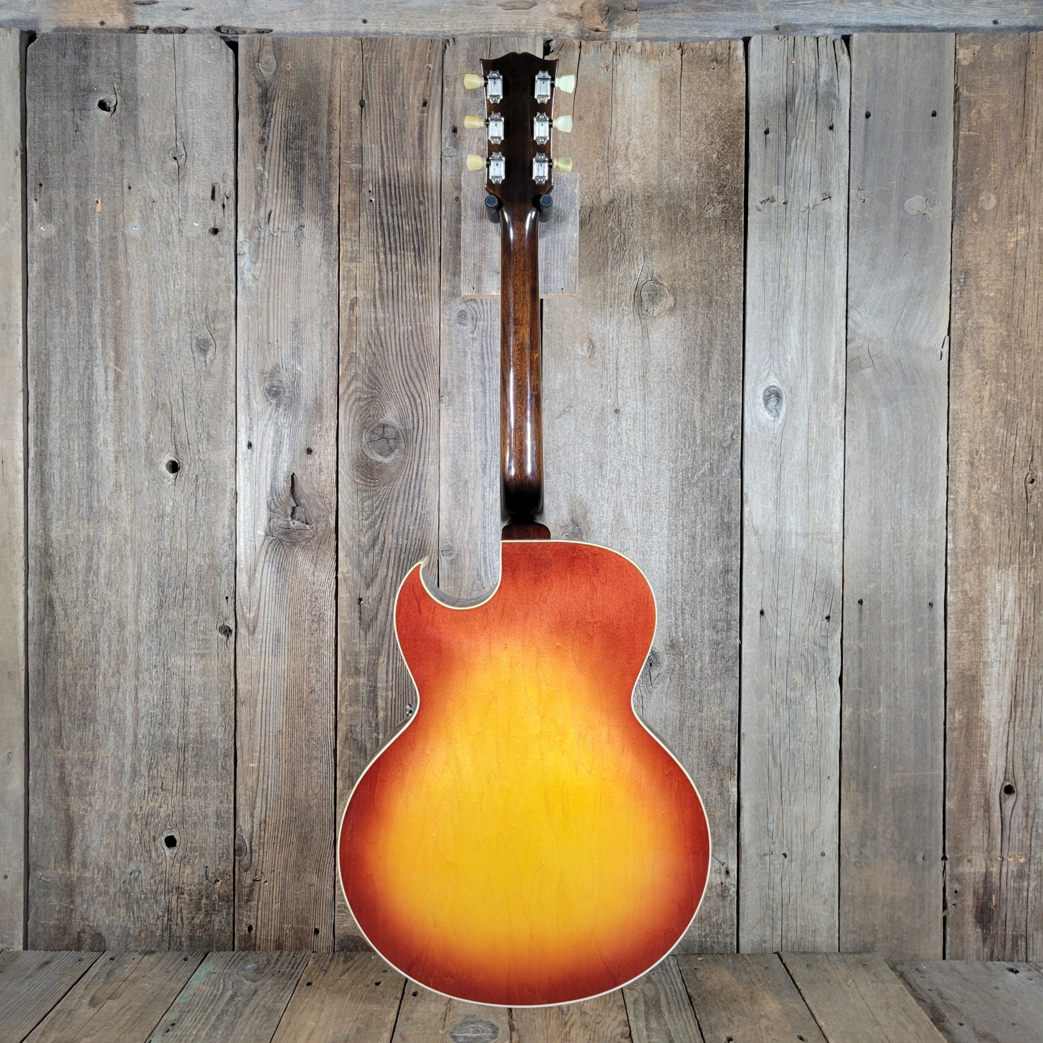Gibson ES - 175D 1972 Hollow Body Electric Guitar – Near Mint Vintage Condition - Mahar's Vintage Guitars