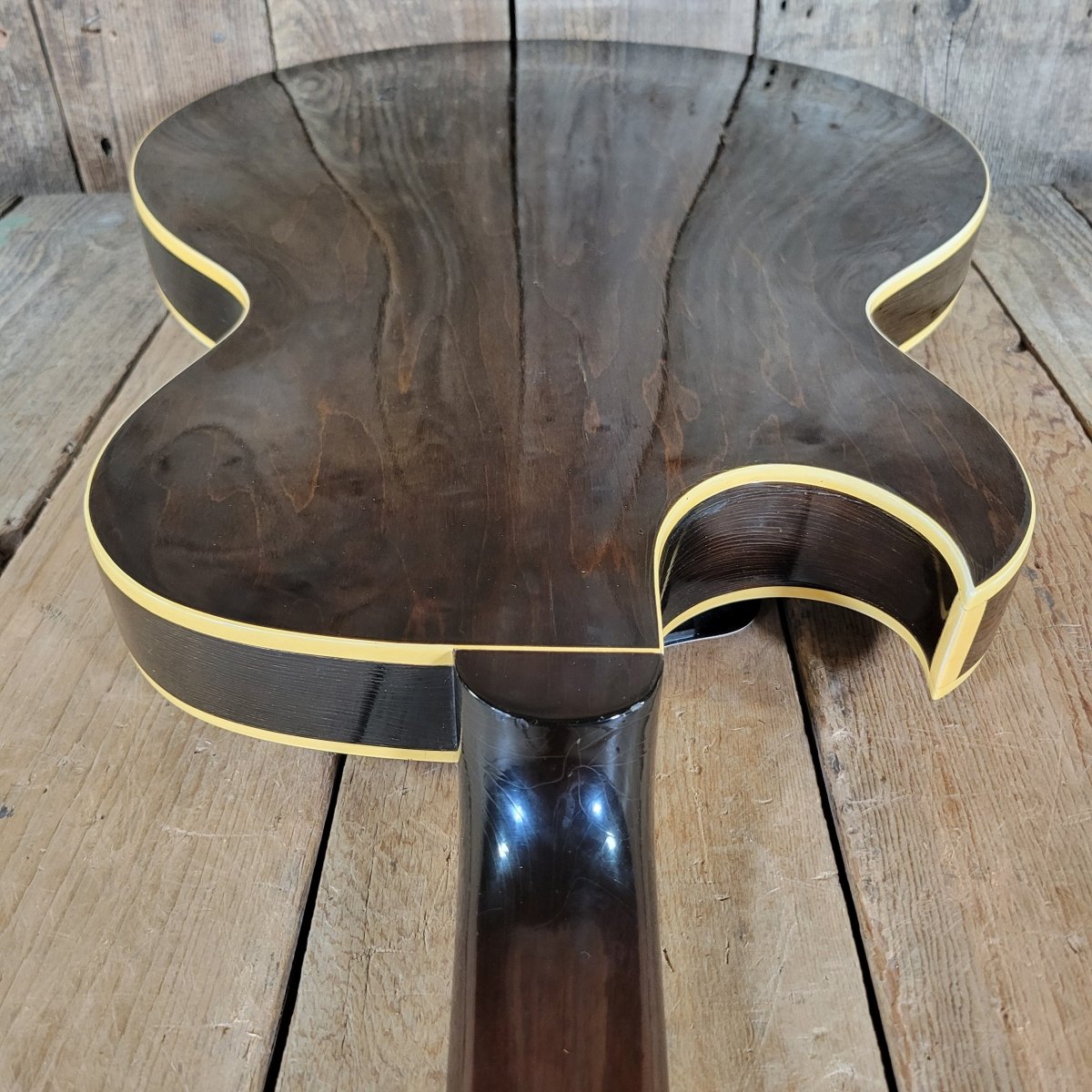 Gibson ES - 225T 1958 – Vintage Sunburst Hollowbody Electric Guitar with Original P - 90 Pickup - Mahar's Vintage Guitars