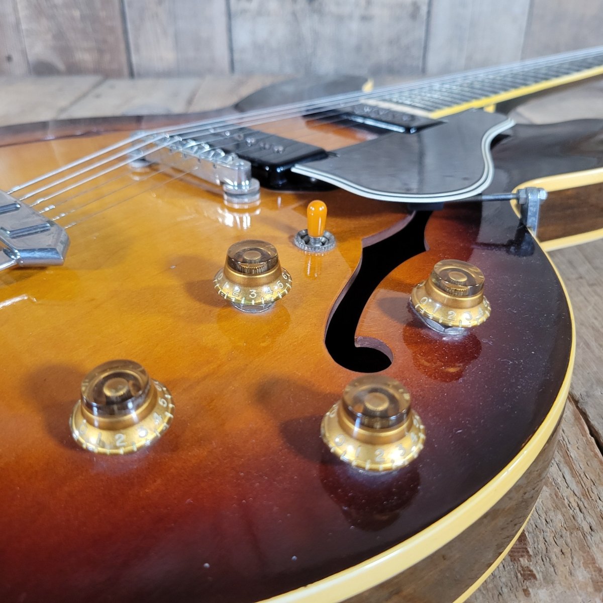 Gibson ES - 330TD Special order - ES - 175 Tailpiece and Grovers 1960 - Mahar's Vintage Guitars