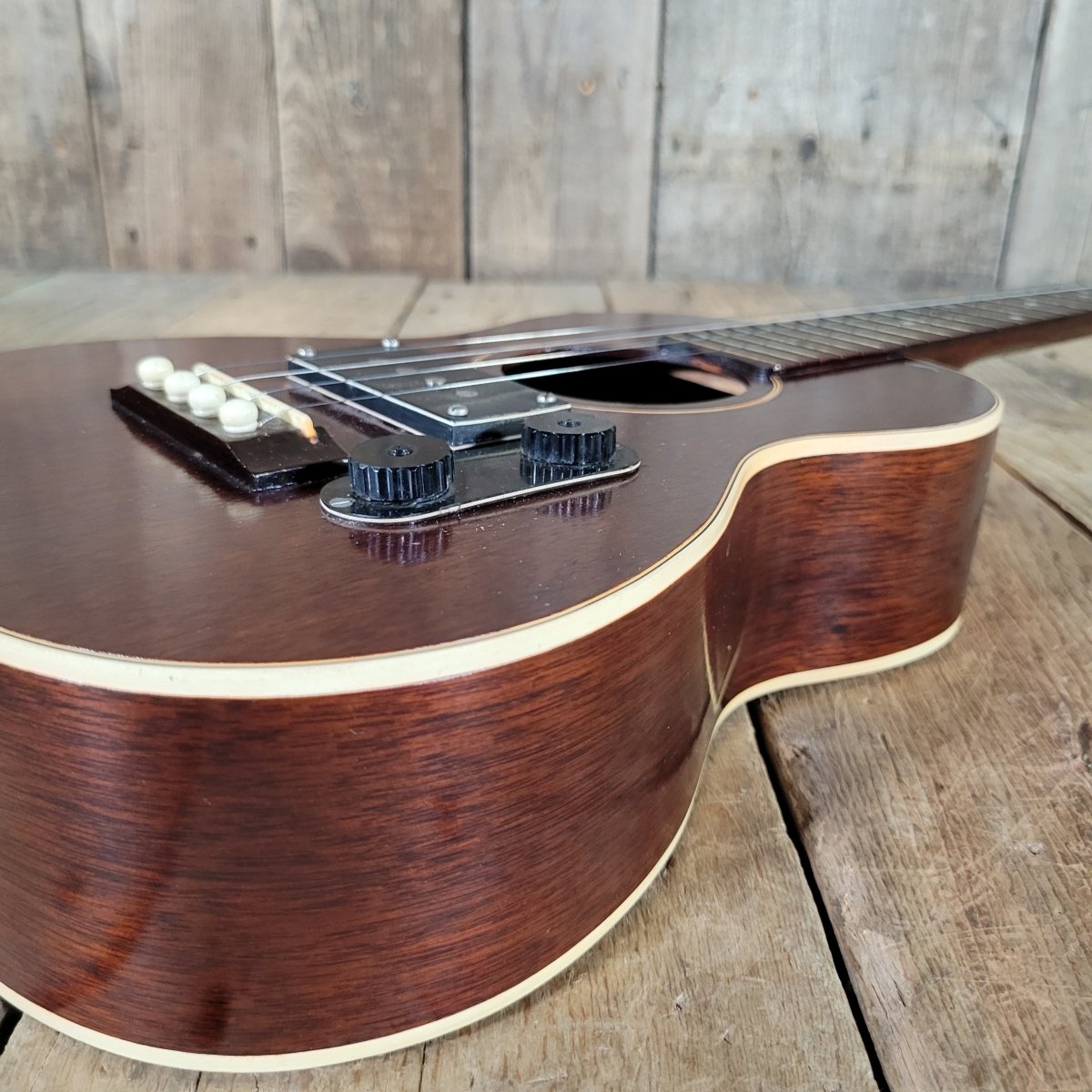 Gibson ETU - 3 Electric Tenor Ukulele – 1949 First Year Model with Original Case - Mahar's Vintage Guitars