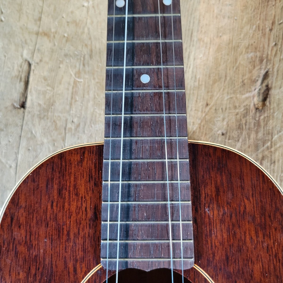 Gibson ETU - 3 Electric Tenor Ukulele – 1949 First Year Model with Original Case - Mahar's Vintage Guitars
