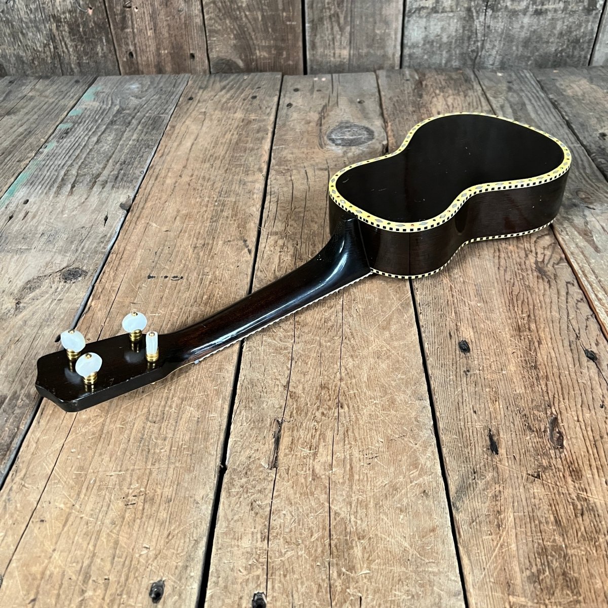 Gibson "Frieda" one of a kind custom Ukulele 1930's - Mahar's Vintage Guitars