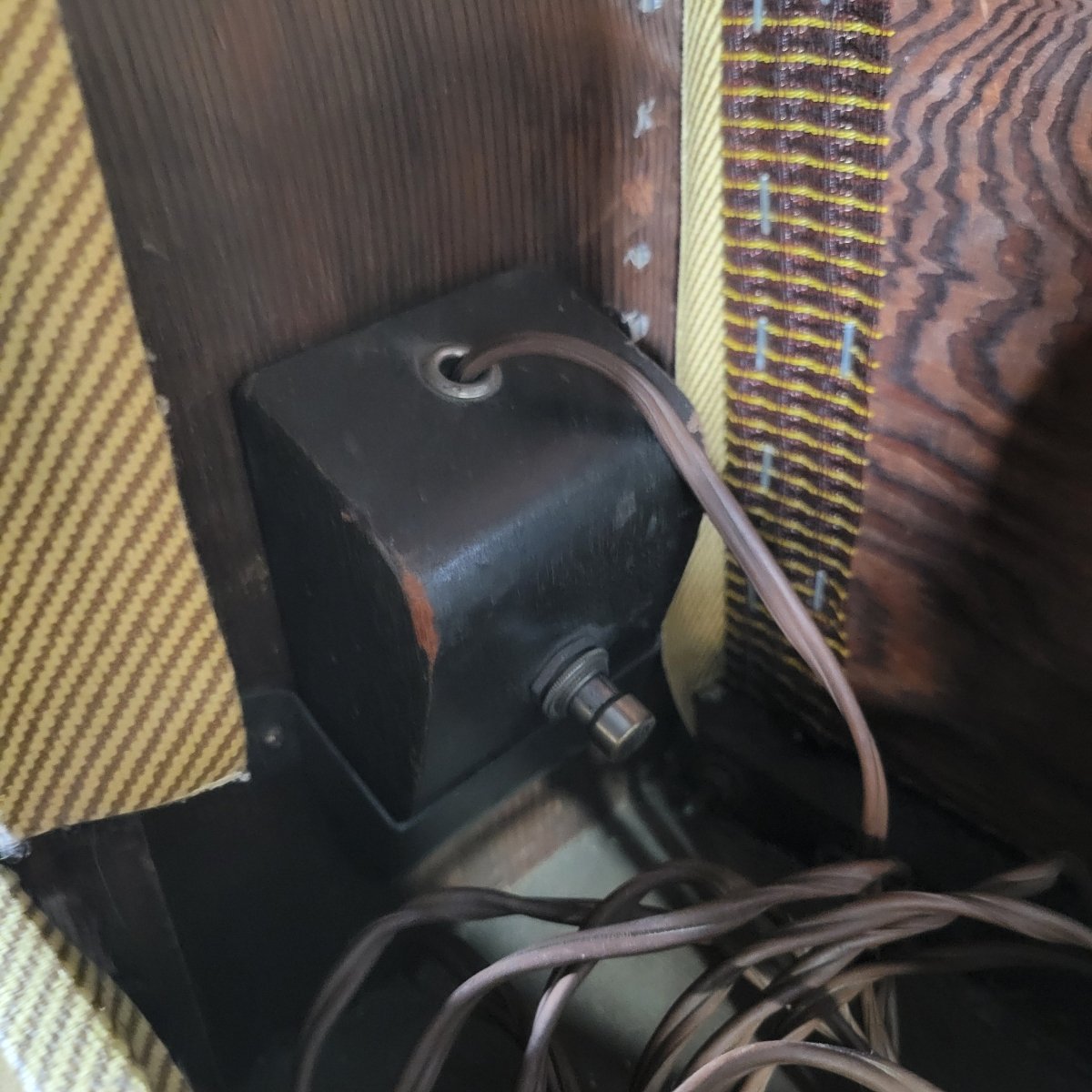 Gibson GA - 18 Vintage Tube Guitar Amplifier – 1961 Restored Classic Combo - Mahar's Vintage Guitars