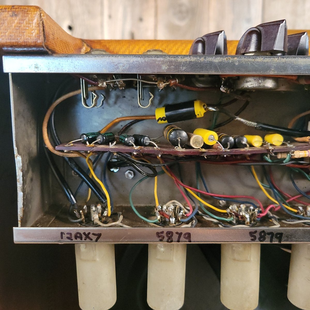 Gibson GA - 80 Vari - tone Tweed Guitar Amp 1959 - Mahar's Vintage Guitars