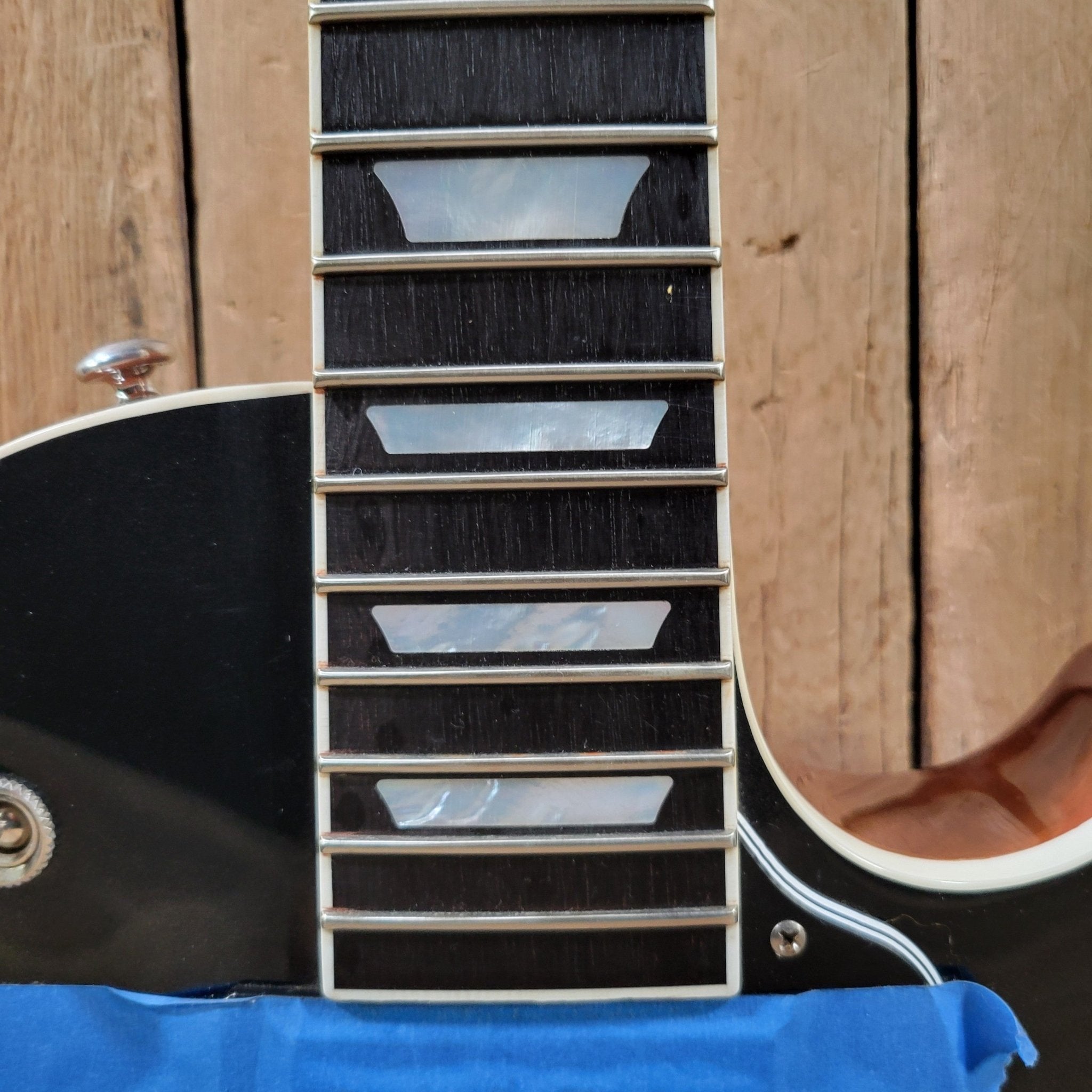 Gibson Les Paul Modern Graphite Top 2019 Chambered, Asymmetrical Neck, Push/Pull Coil Splitting - Mahar's Vintage Guitars