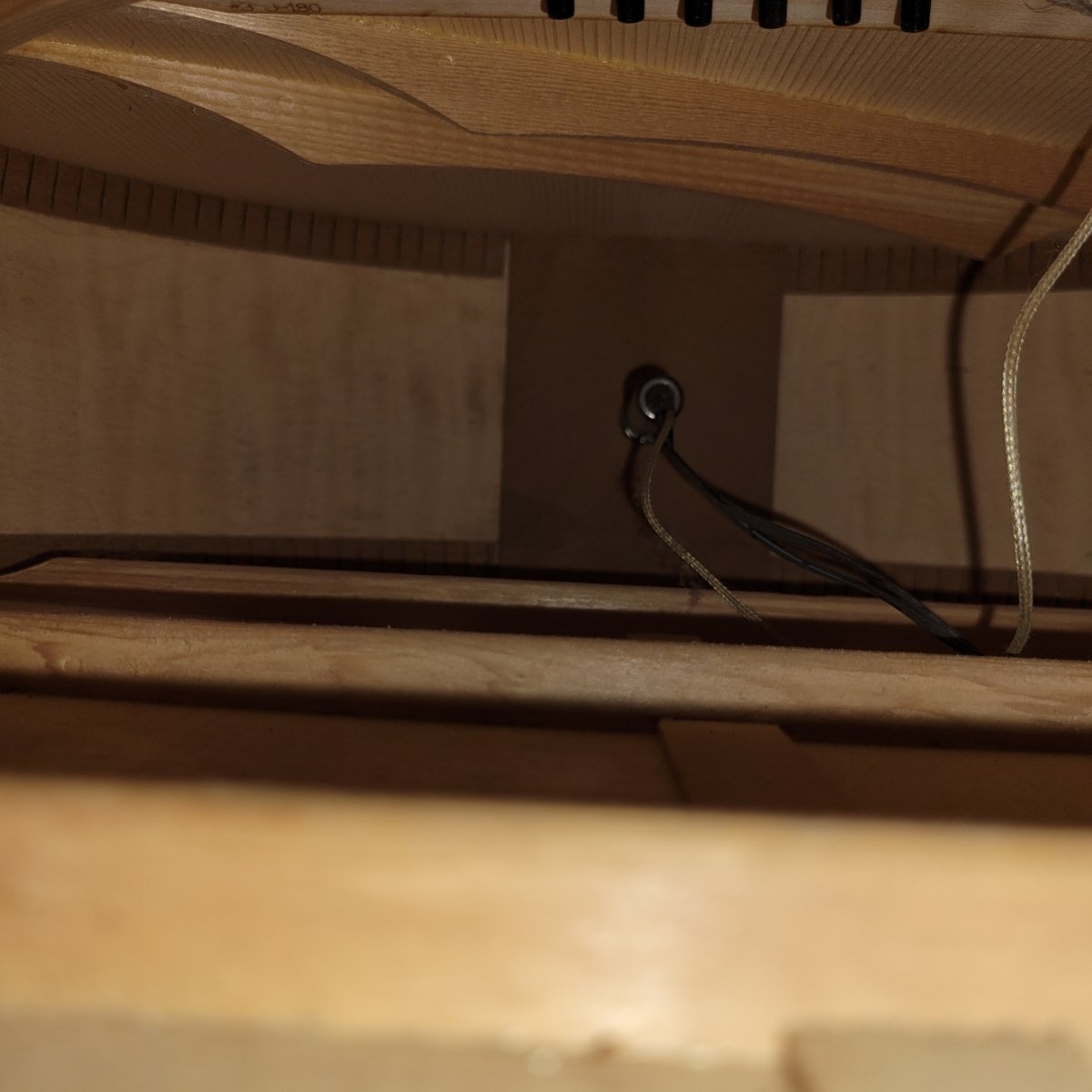 Gibson True Vintage J - 185 TV 2014 – Vintage Sunburst, Acoustic Guitar with Case - Mahar's Vintage Guitars