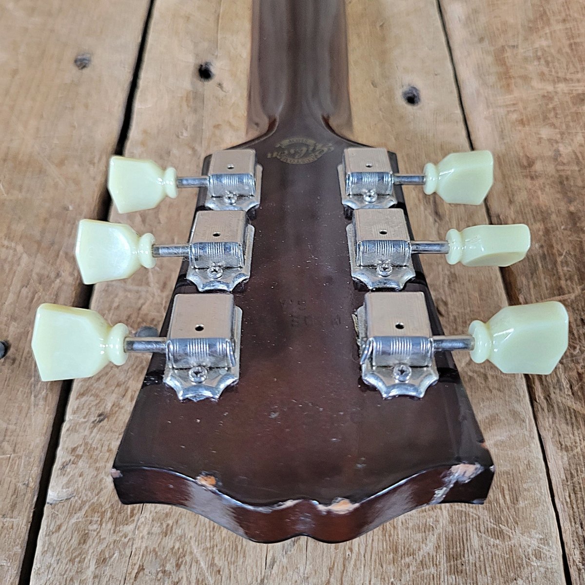 Gibson True Vintage J - 185 TV 2014 – Vintage Sunburst, Acoustic Guitar with Case - Mahar's Vintage Guitars