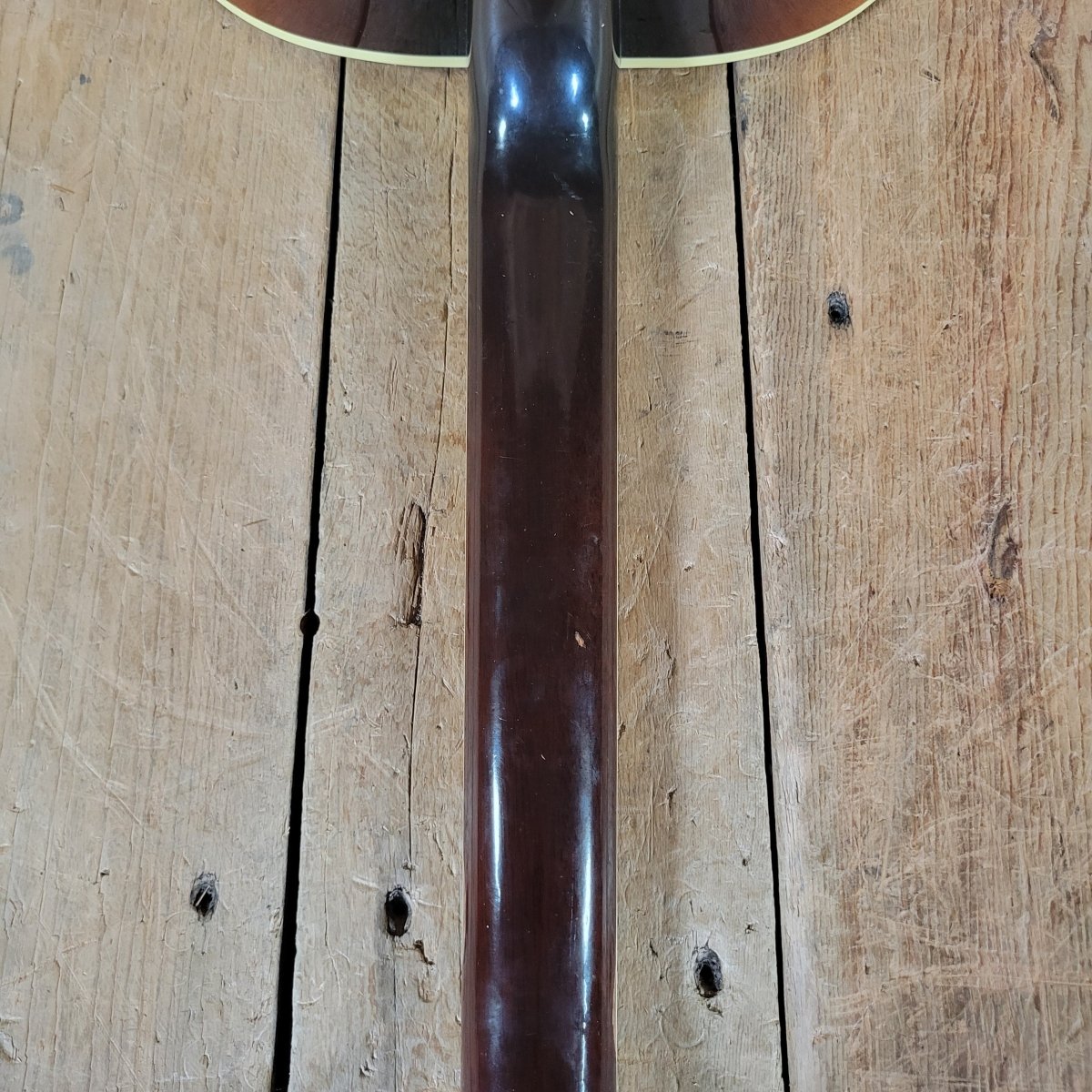 Gibson True Vintage J - 185 TV 2014 – Vintage Sunburst, Acoustic Guitar with Case - Mahar's Vintage Guitars