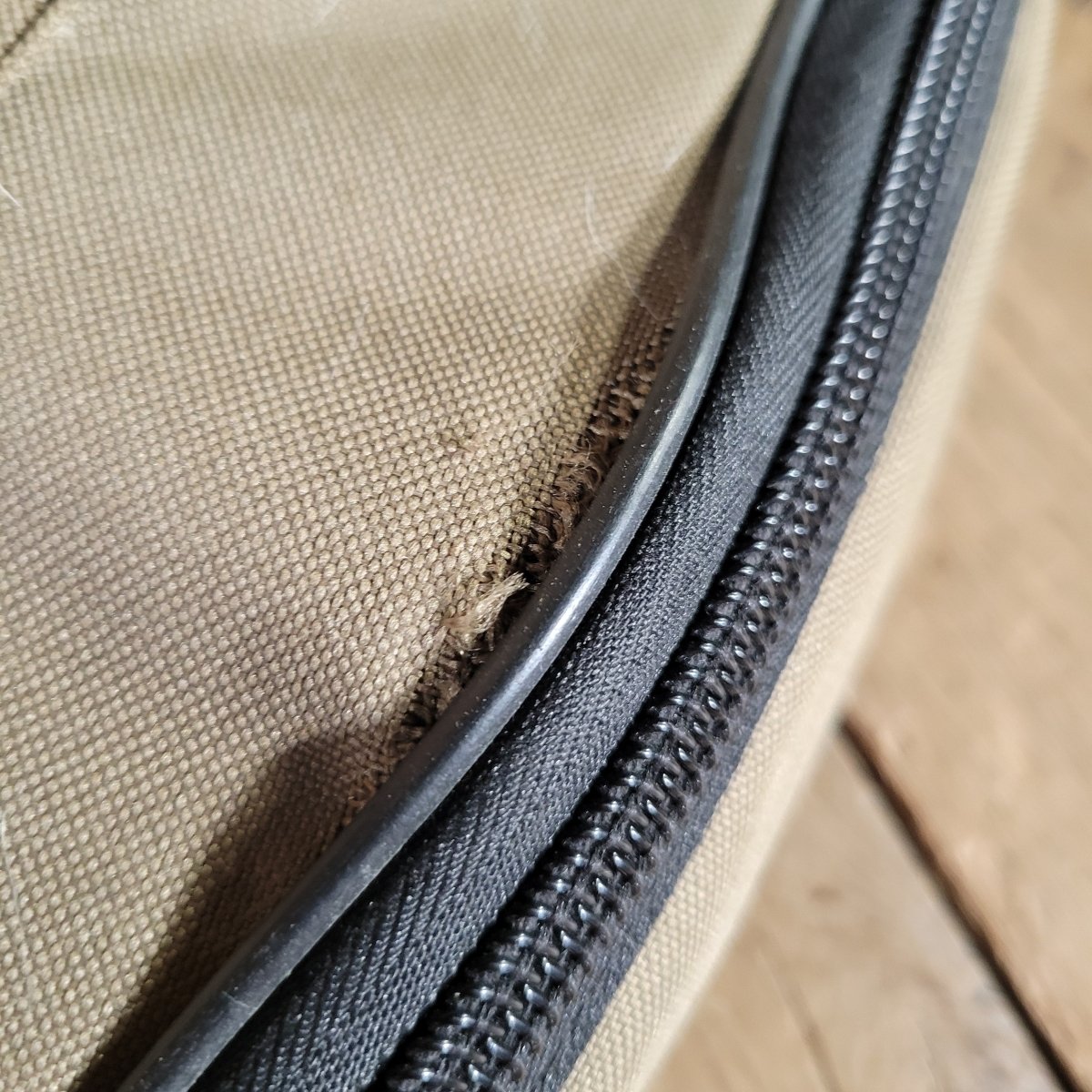 Godin Shifter 5 5 - String Bass 2012 – Canadian - Made Versatile Active Bass Guitar - Mahar's Vintage Guitars