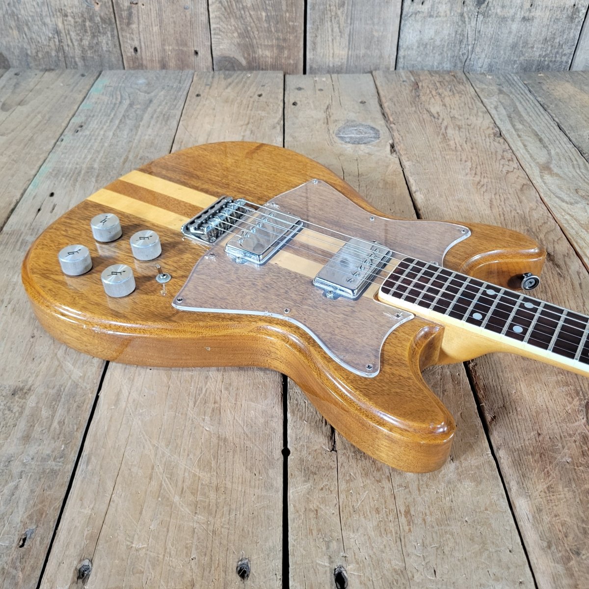 Gretsch Committee 7628 1977 – Vintage Electric Guitar, Rare Walnut Body - Mahar's Vintage Guitars