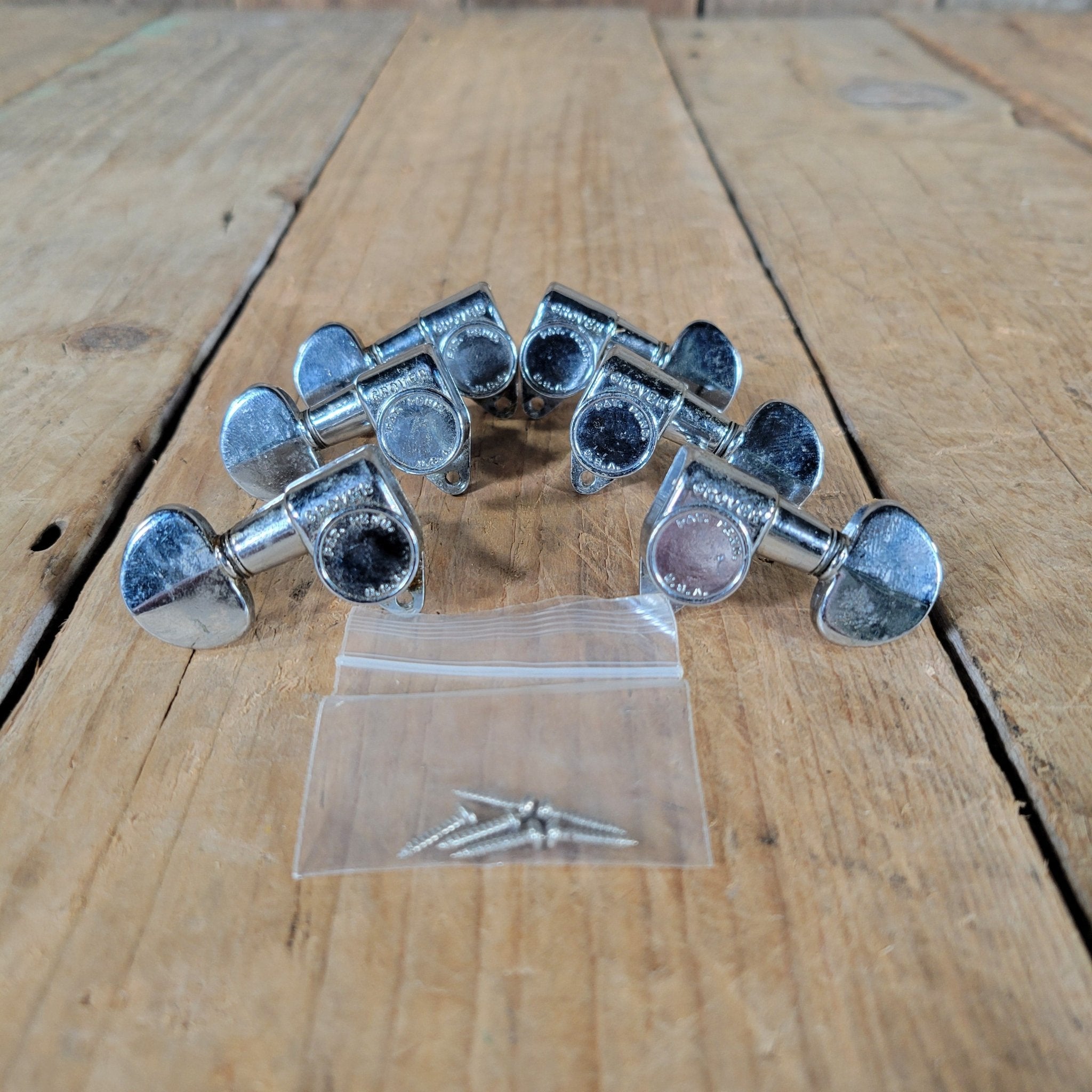 Grover Futura Patent Pending 3+3 Nickel w/ bushings and screws 1950s Flat Back - Mahar's Vintage Guitars