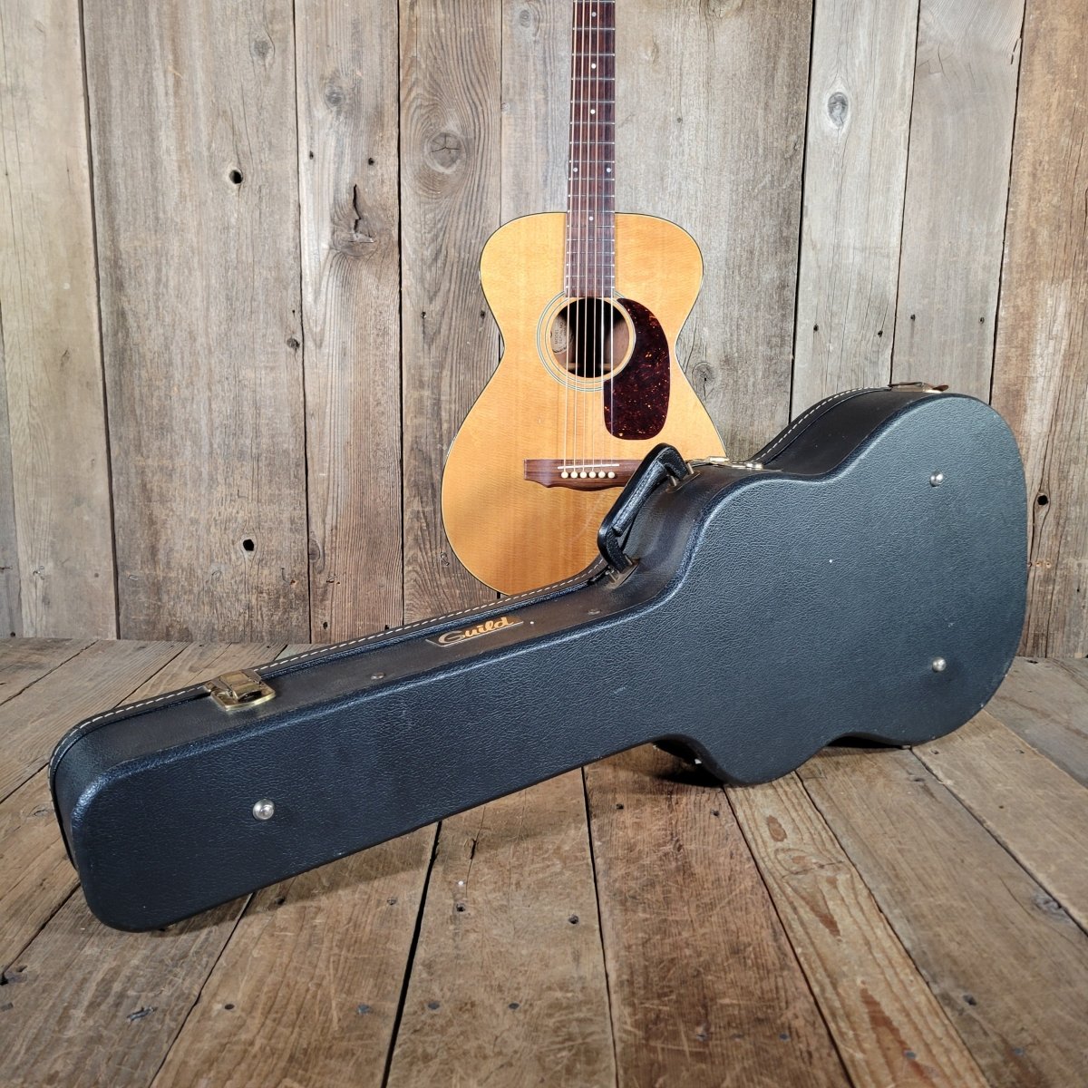 Guild F - 20 - NT Acoustic Guitar 1976 Natural Finish w/ Original Case – Vintage - Mahar's Vintage Guitars