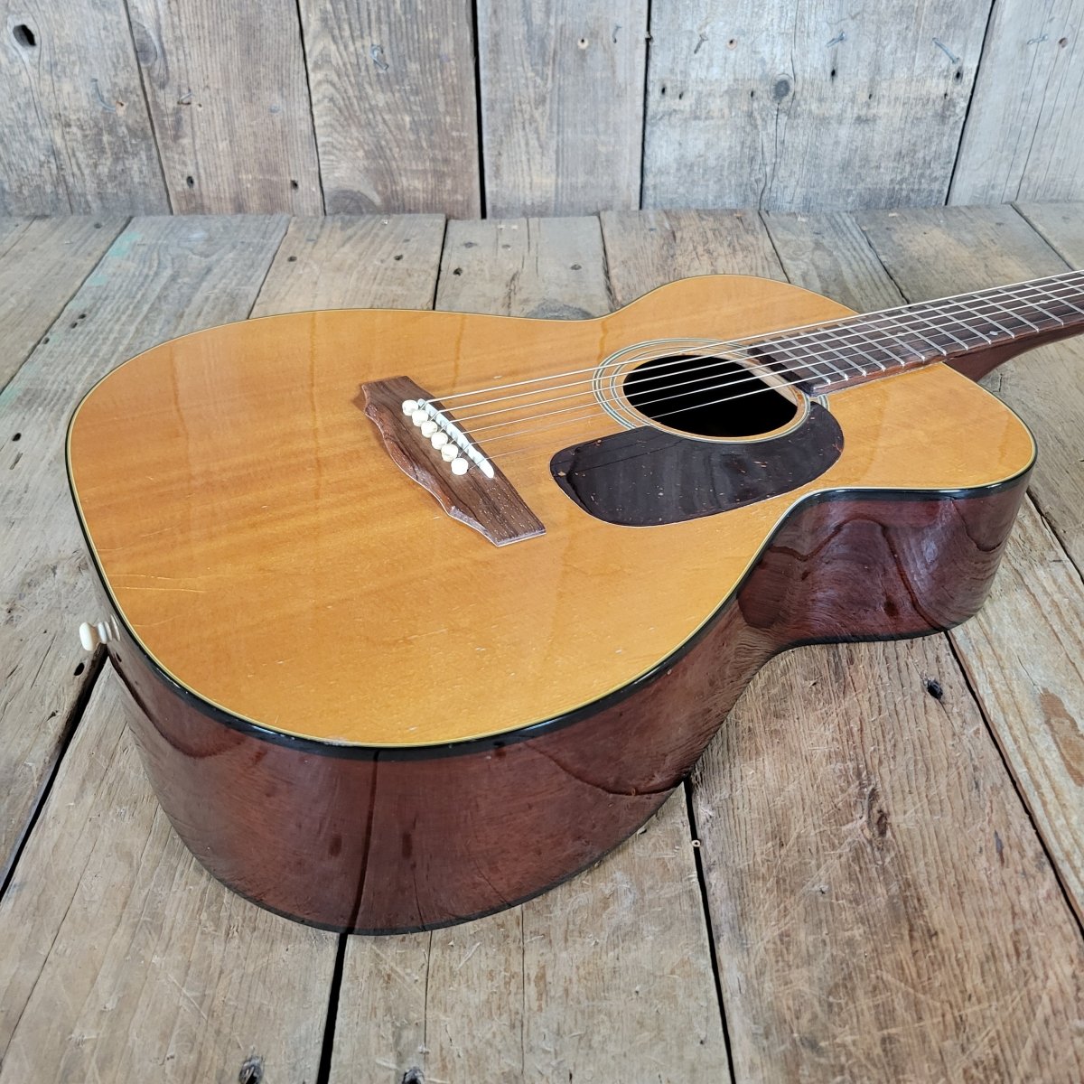 Guild F - 20 - NT Acoustic Guitar 1976 Natural Finish w/ Original Case – Vintage - Mahar's Vintage Guitars