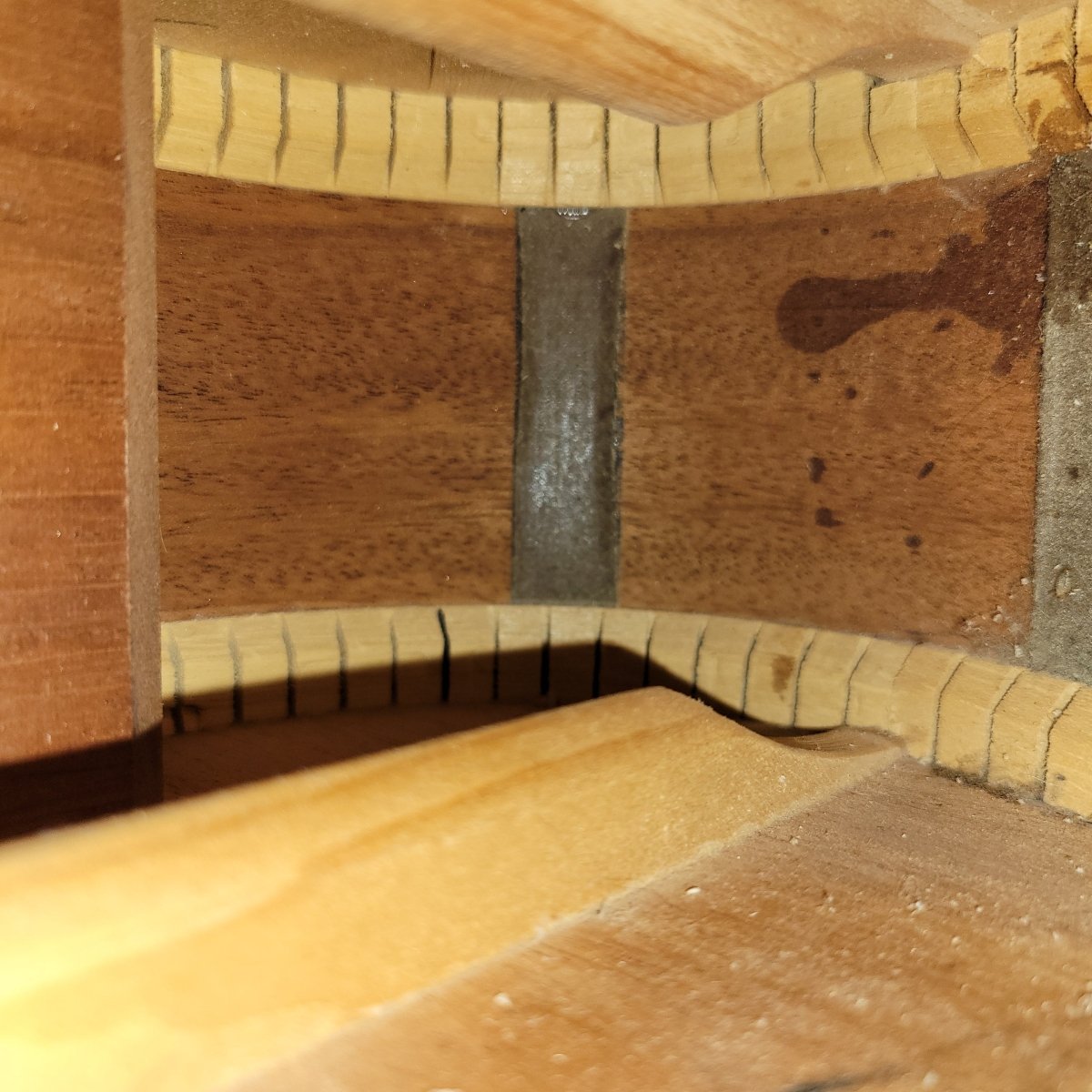 Guild F - 20 - NT Acoustic Guitar 1976 Natural Finish w/ Original Case – Vintage - Mahar's Vintage Guitars