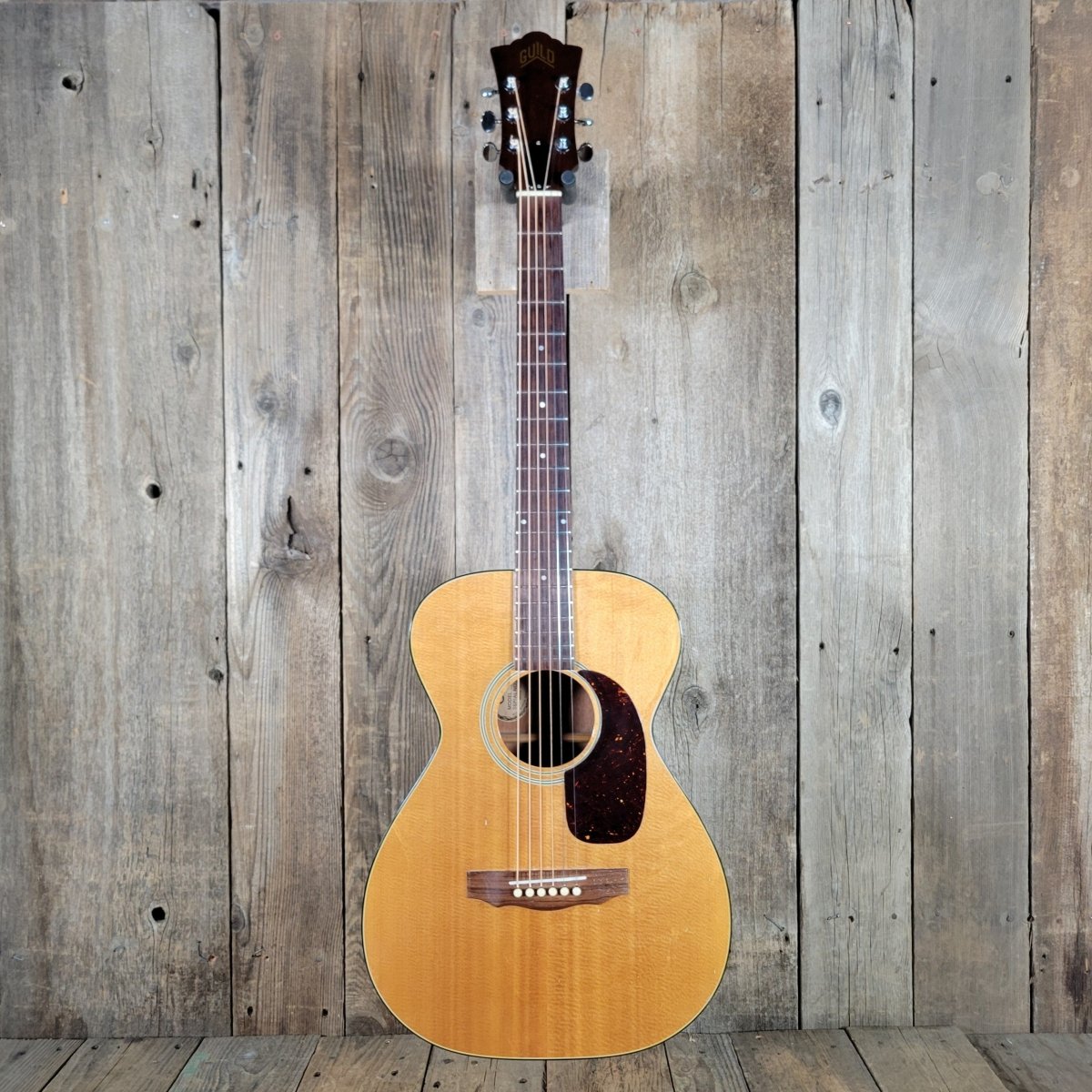 Guild F - 20 - NT Acoustic Guitar 1976 Natural Finish w/ Original Case – Vintage - Mahar's Vintage Guitars