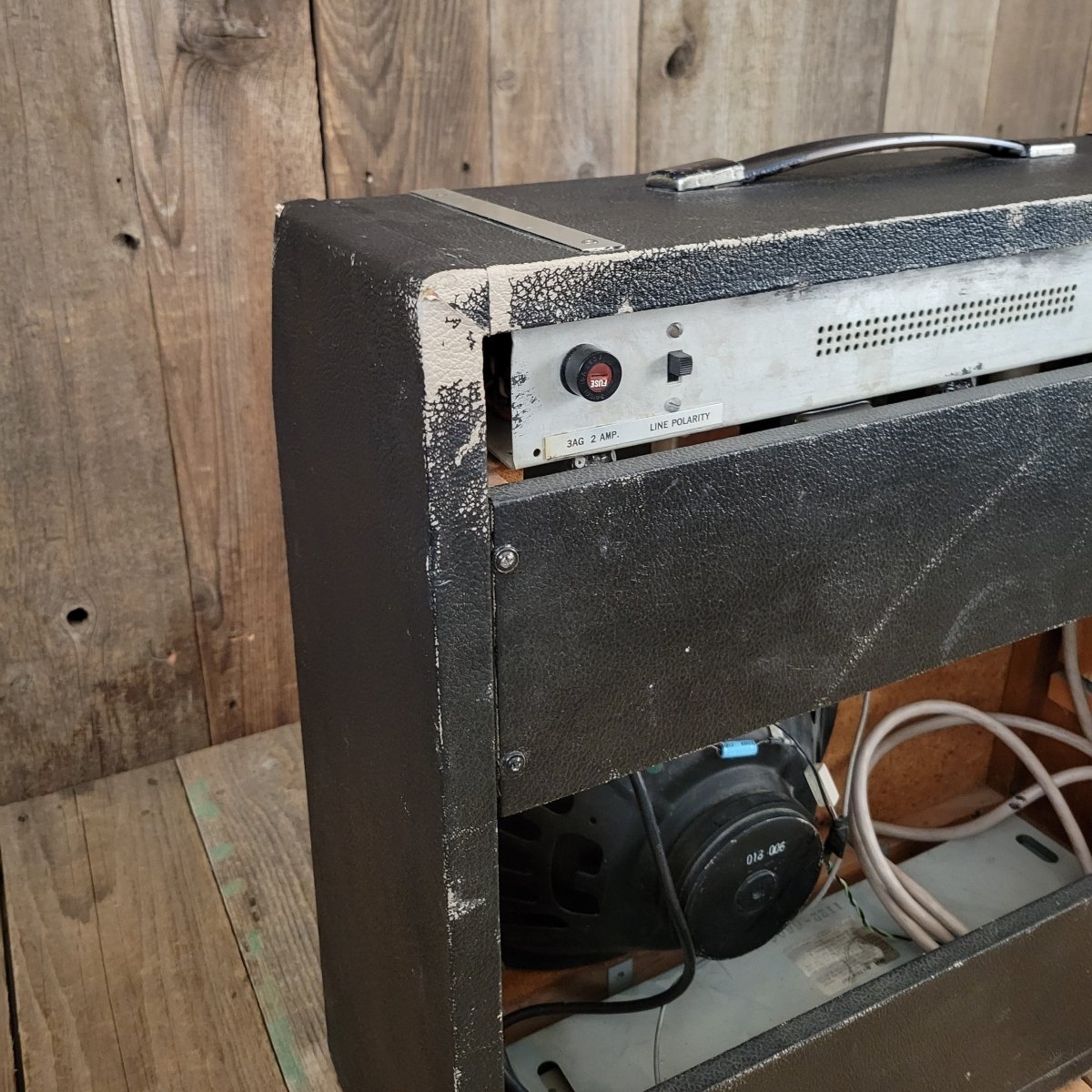 Guild Thunder 1 Reverb T1 - RVT 1967 - Mahar's Vintage Guitars