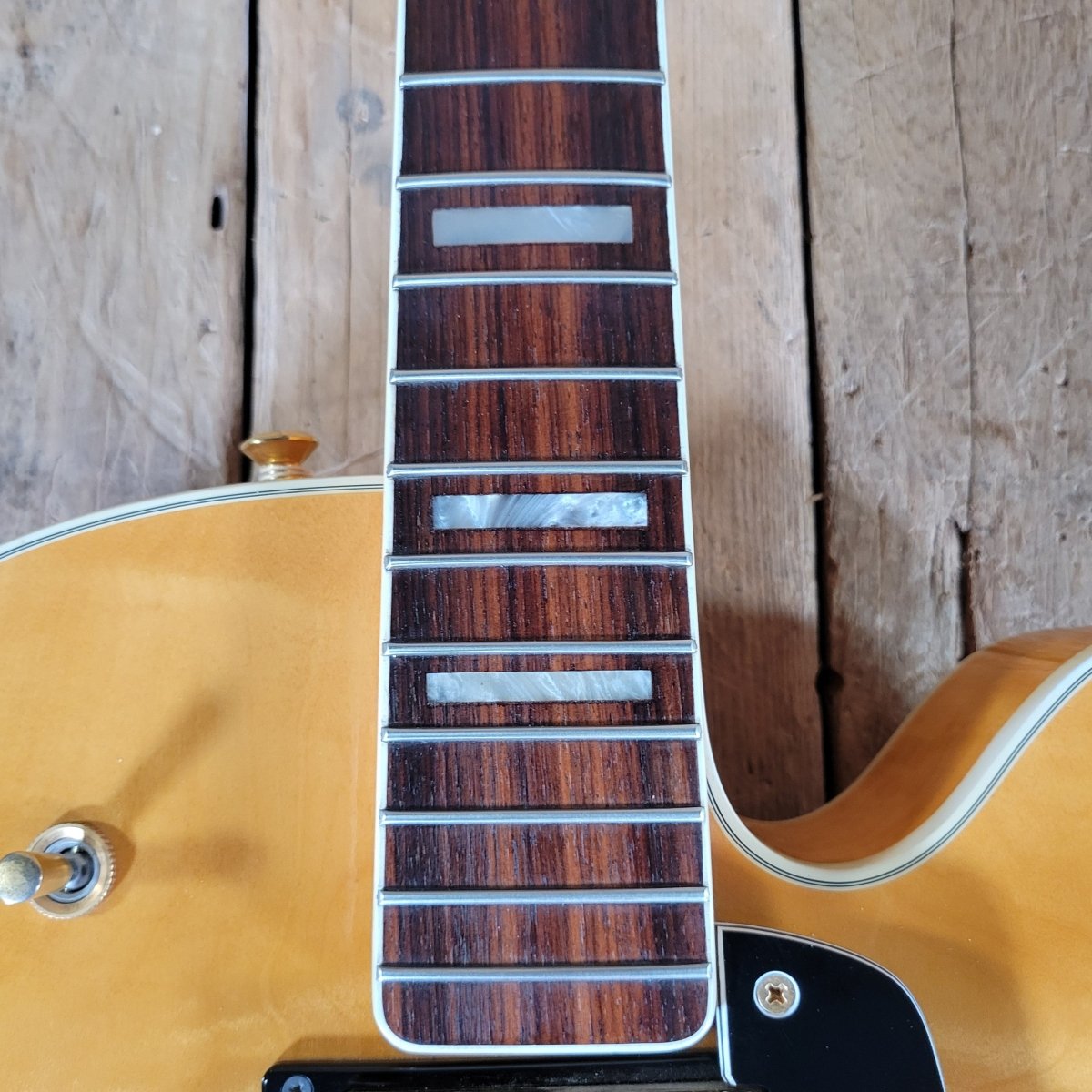 Guild X - 170 Archtop Hollowbody Guitar Blonde 1988 – Near Mint with Original Case - Mahar's Vintage Guitars