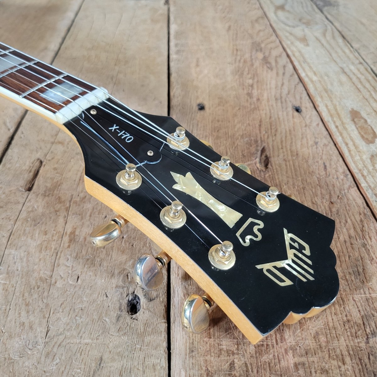 Guild X - 170 Archtop Hollowbody Guitar Blonde 1988 – Near Mint with Original Case - Mahar's Vintage Guitars