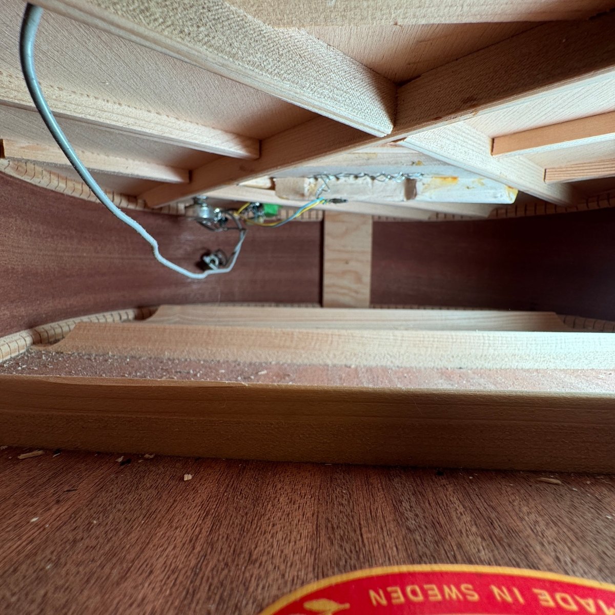 Hagstrom H - 33E 12 String 1960s Sunburst - Mahar's Vintage Guitars