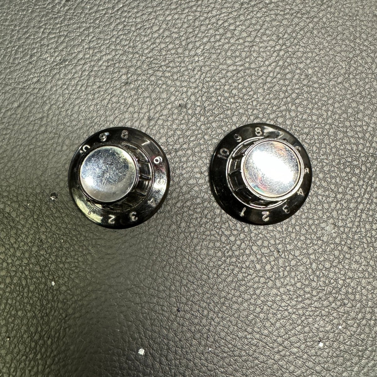 Hagstrom H - 33E 12 String 1960s Sunburst - Mahar's Vintage Guitars