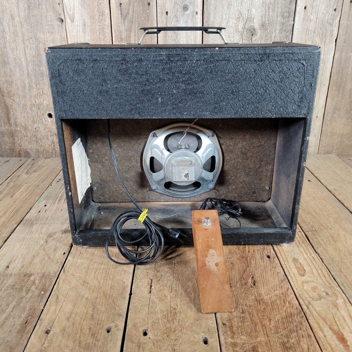 Harmony H410a (w tremolo) 1966 - Mahar's Vintage Guitars