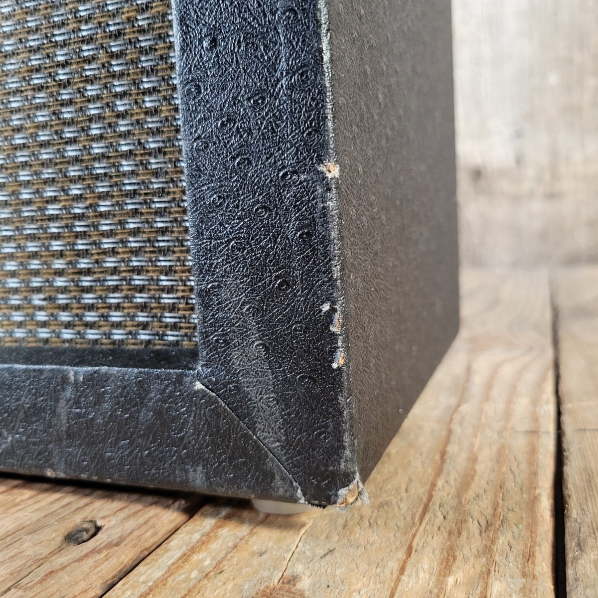 Harmony H410a (w tremolo) 1966 - Mahar's Vintage Guitars