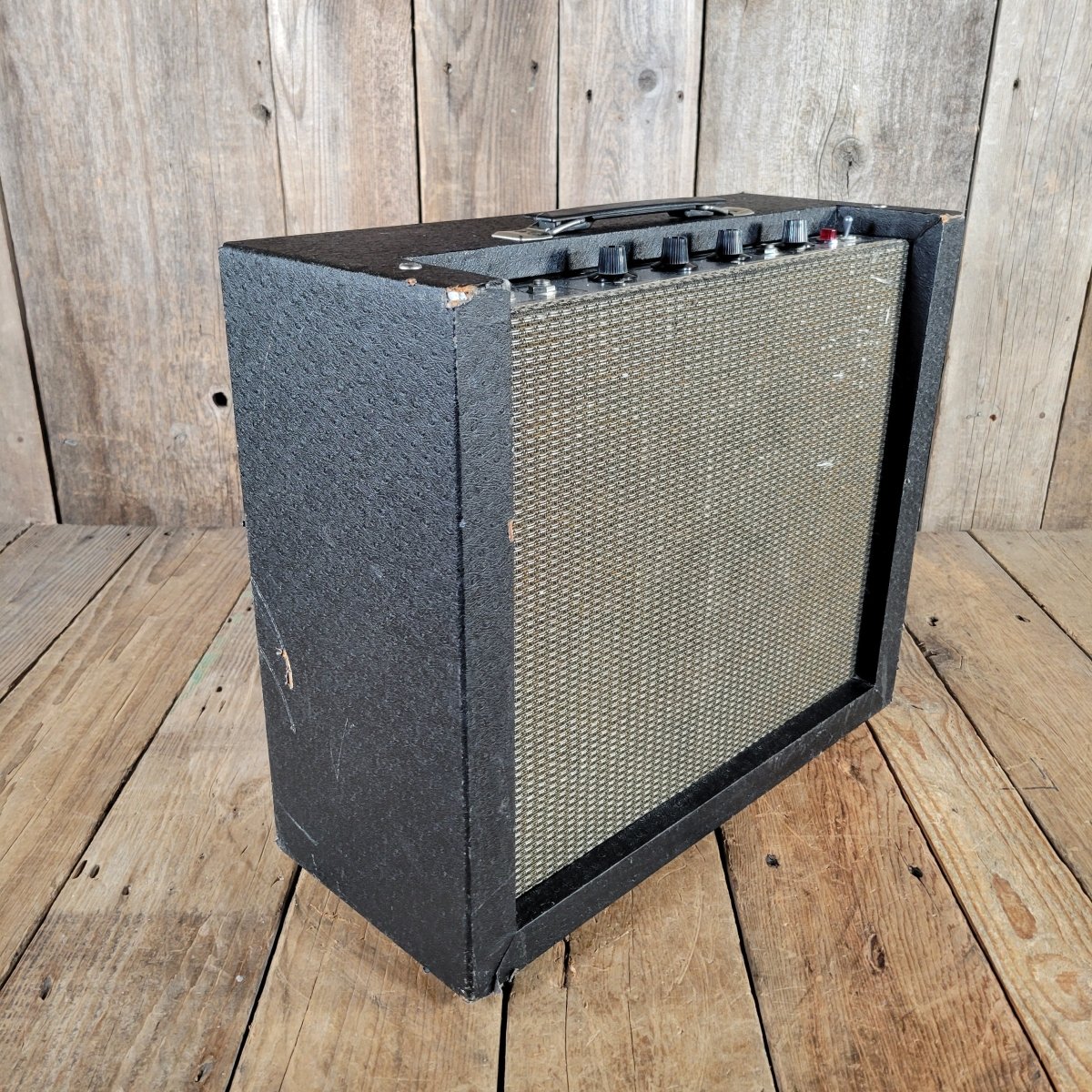 Harmony H410a (w tremolo) 1966 - Mahar's Vintage Guitars