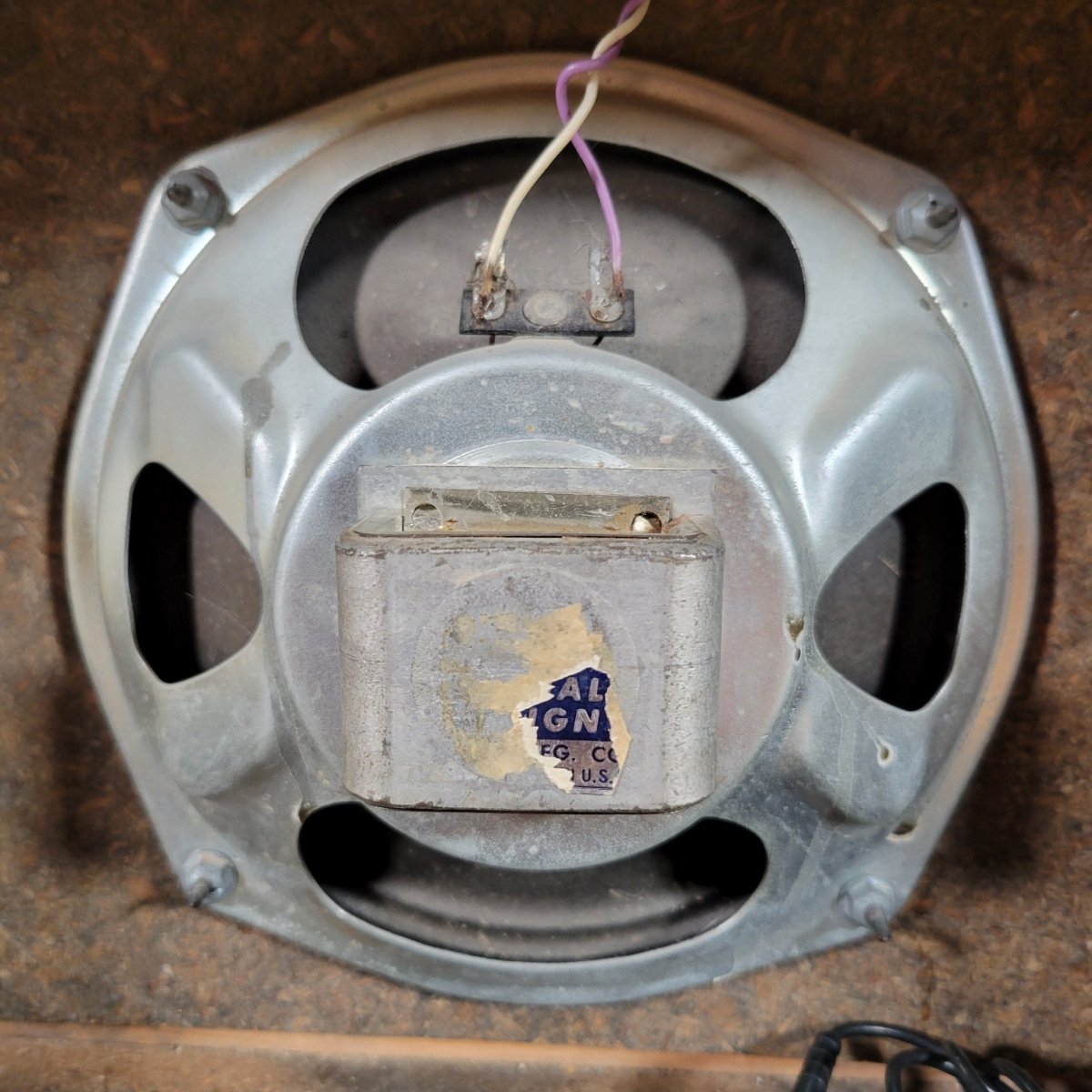 Harmony H410a (w tremolo) 1966 - Mahar's Vintage Guitars