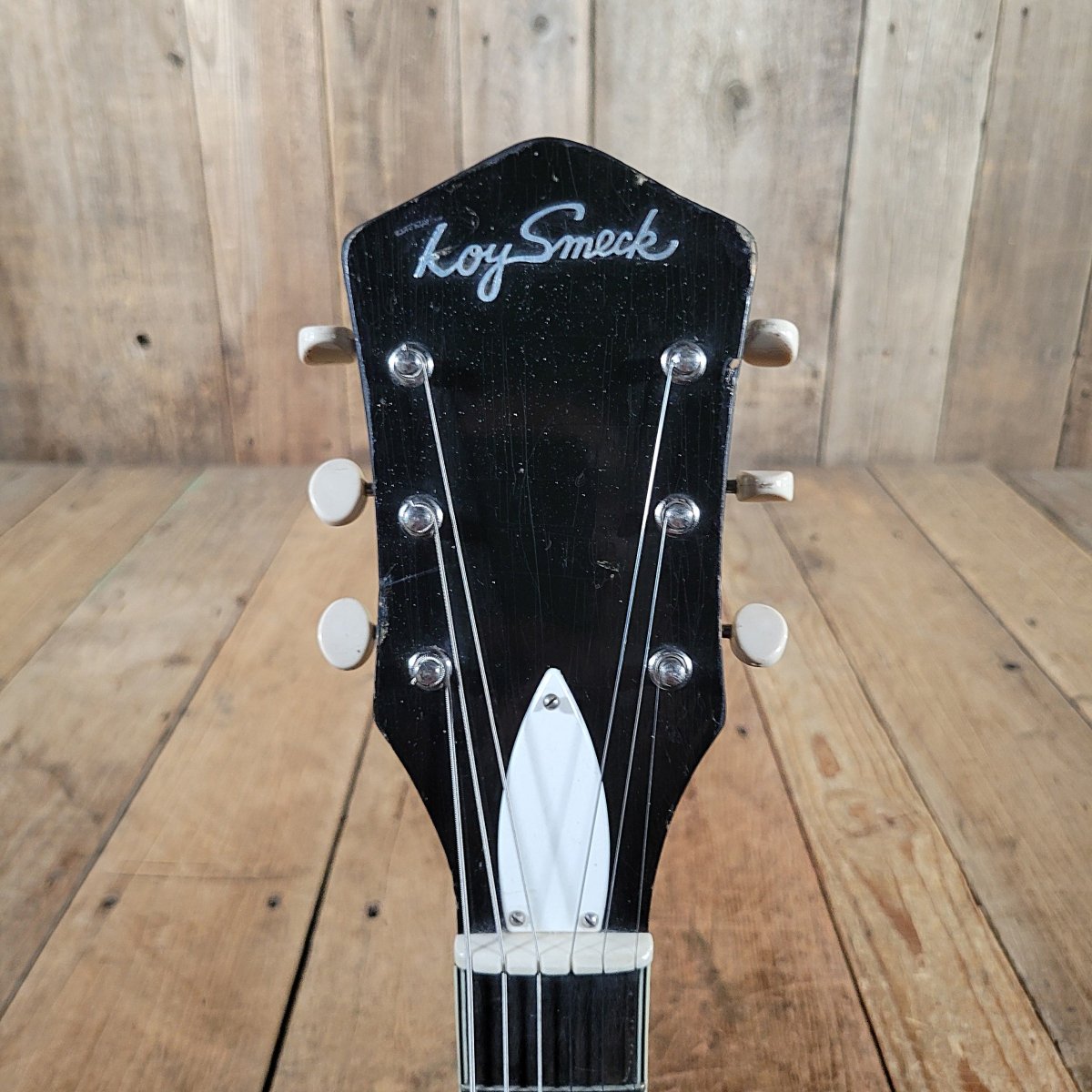 Harmony Roy Smeck H7208 Stratotone 1962 - Mahar's Vintage Guitars