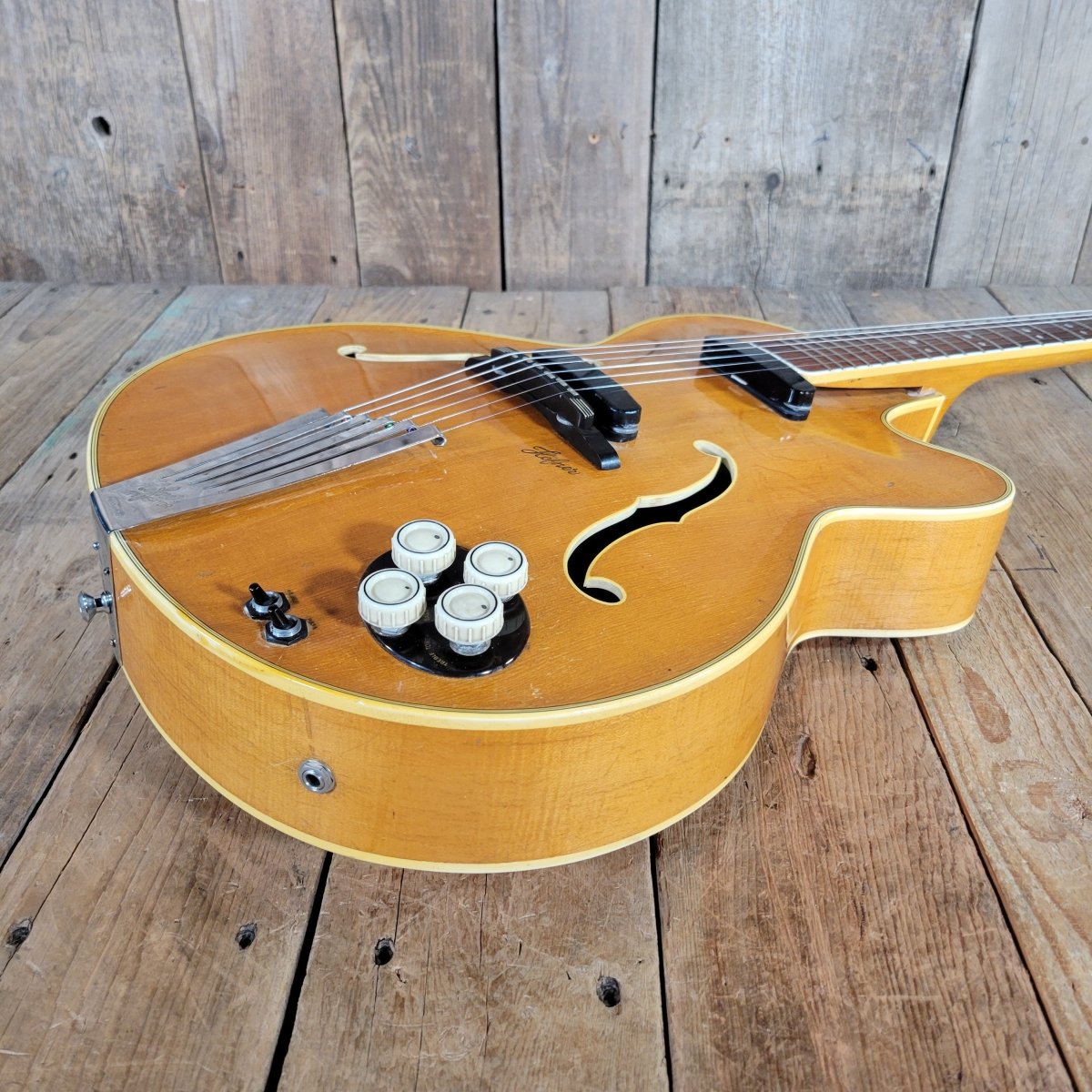 Höfner 1956 President Blonde Round Panel Archtop Guitar – Vintage German Craftsmanship - Mahar's Vintage Guitars