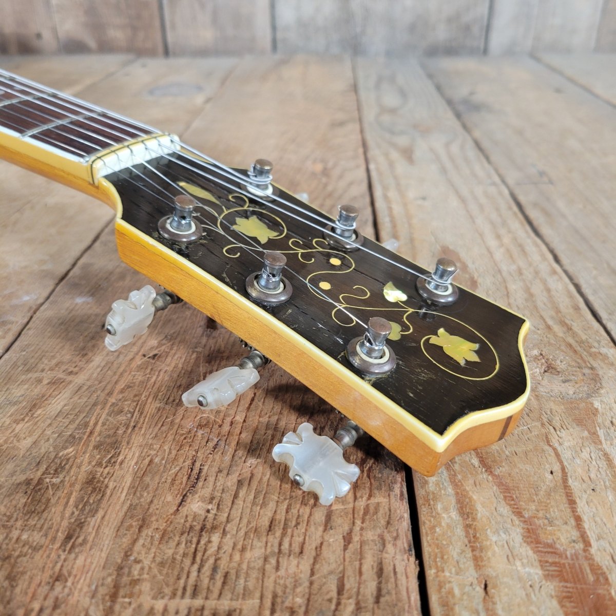 Höfner 1956 President Blonde Round Panel Archtop Guitar – Vintage German Craftsmanship - Mahar's Vintage Guitars