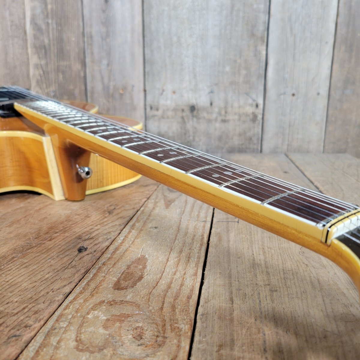 Höfner 1956 President Blonde Round Panel Archtop Guitar – Vintage German Craftsmanship - Mahar's Vintage Guitars