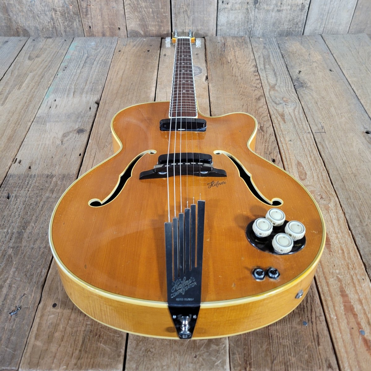 Höfner 1956 President Blonde Round Panel Archtop Guitar – Vintage German Craftsmanship - Mahar's Vintage Guitars