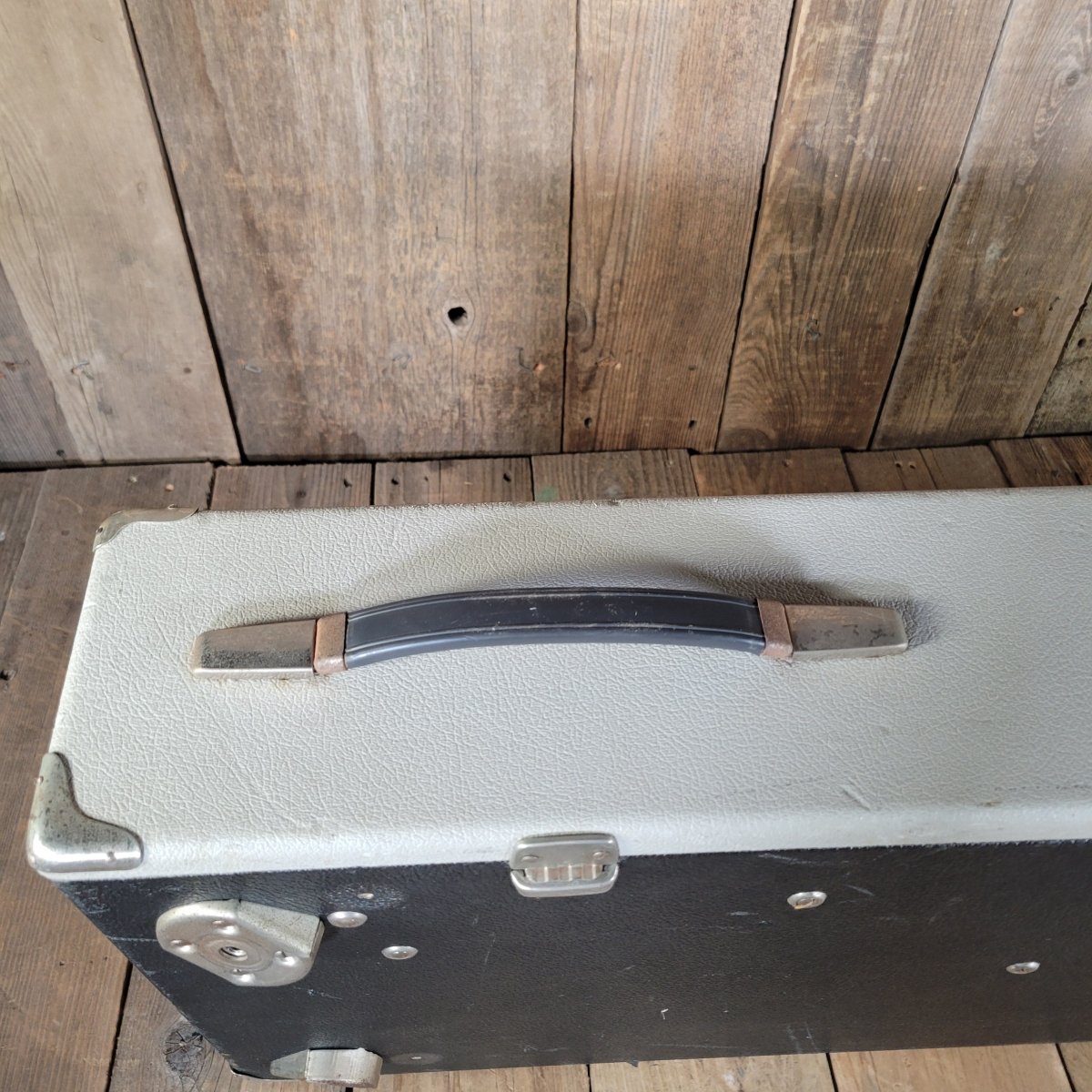 Hohner Clavinet D6 – Vintage 1970s Funk Keyboard | Original Classic Electric Clav - Mahar's Vintage Guitars