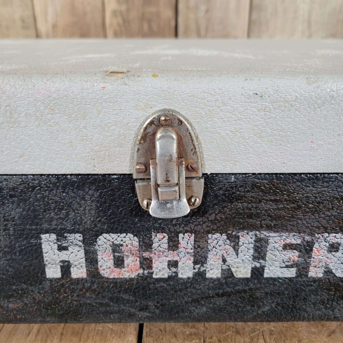 Hohner Clavinet D6 – Vintage 1970s Funk Keyboard | Original Classic Electric Clav - Mahar's Vintage Guitars