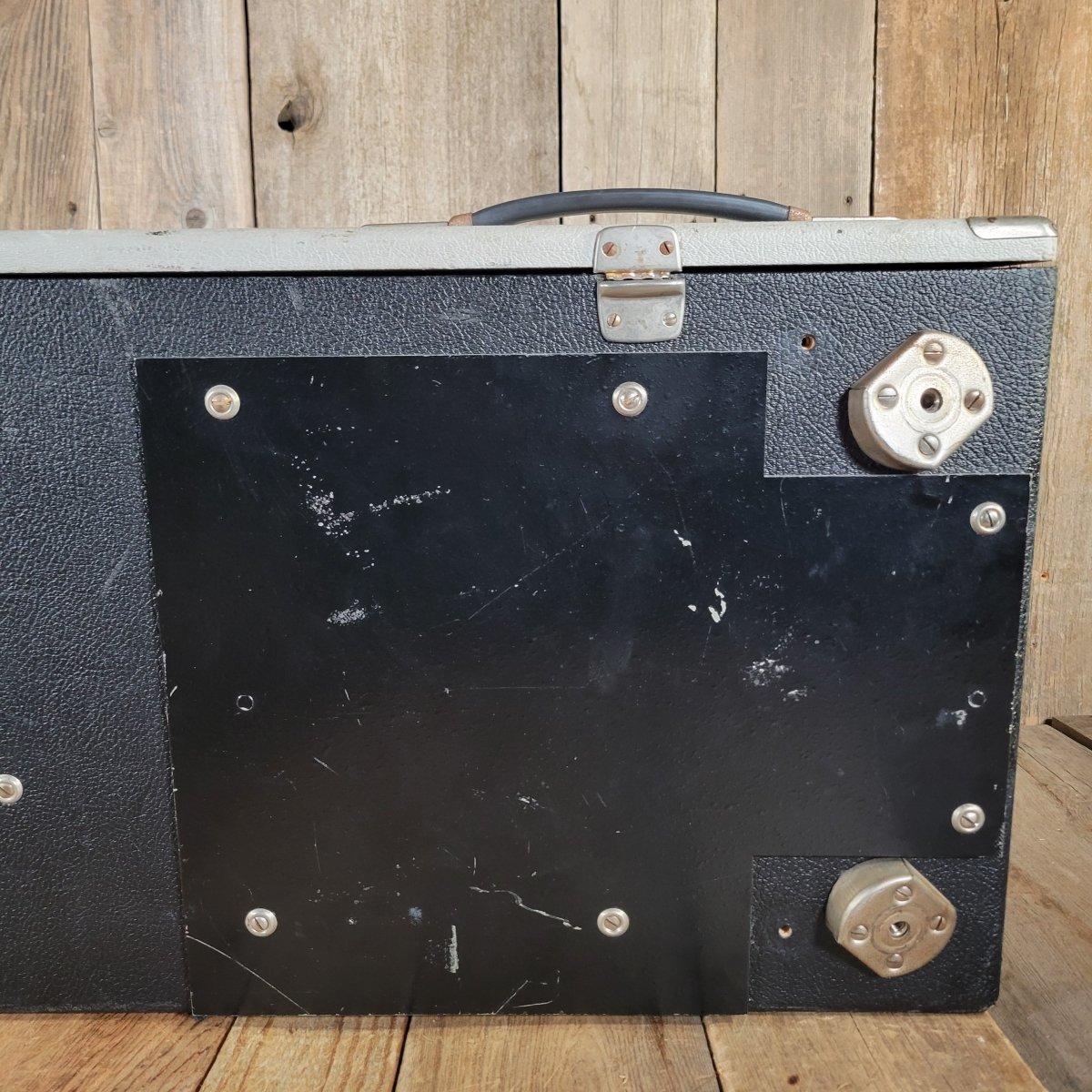 Hohner Clavinet D6 – Vintage 1970s Funk Keyboard | Original Classic Electric Clav - Mahar's Vintage Guitars