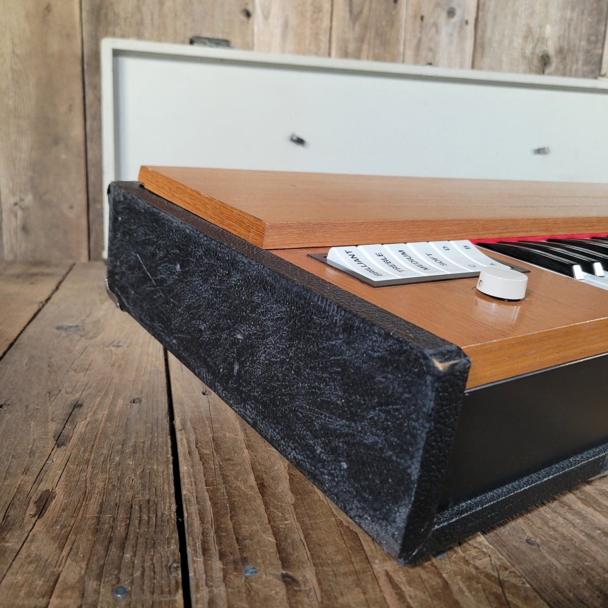 Hohner Clavinet D6 – Vintage 1970s Funk Keyboard | Original Classic Electric Clav - Mahar's Vintage Guitars