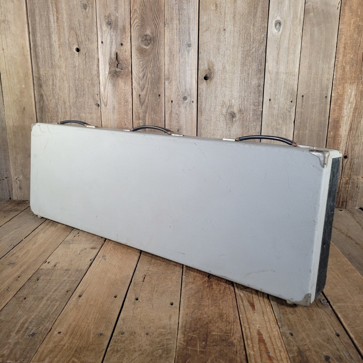 Hohner Clavinet D6 – Vintage 1970s Funk Keyboard | Original Classic Electric Clav - Mahar's Vintage Guitars