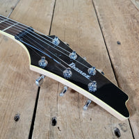 Ibanez Iceman IC300 2002 Black with Original Case - Mahar's Vintage Guitars