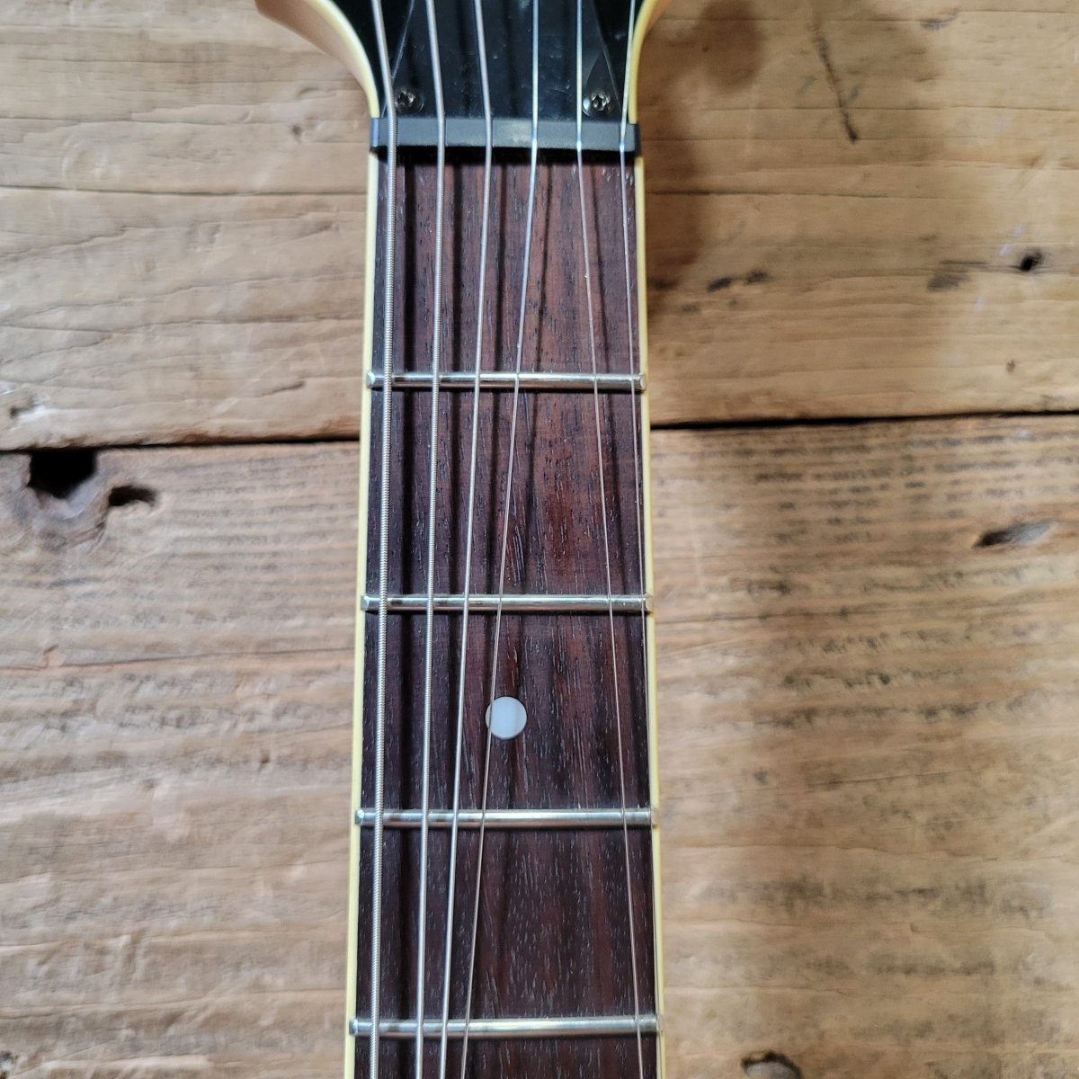 Ibanez Iceman IC300 2002 Black with Original Case - Mahar's Vintage Guitars