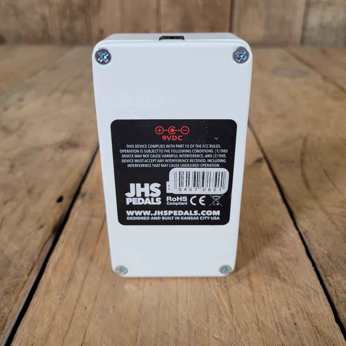 JHS 3 Series Fuzz Pedal - Mahar's Vintage Guitars