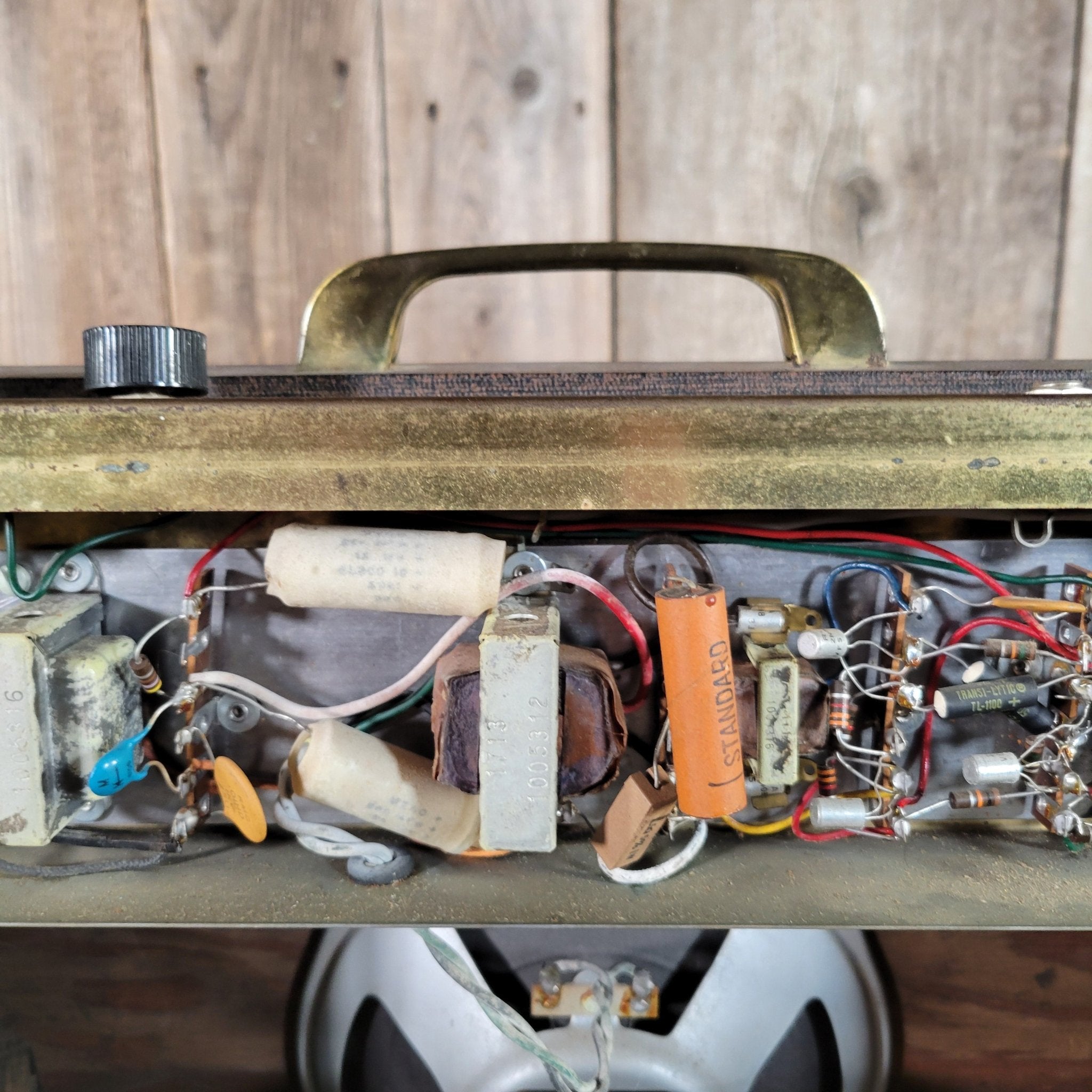 Kay Vanguard Model 700 Transistor Amp 1963 - Mahar's Vintage Guitars