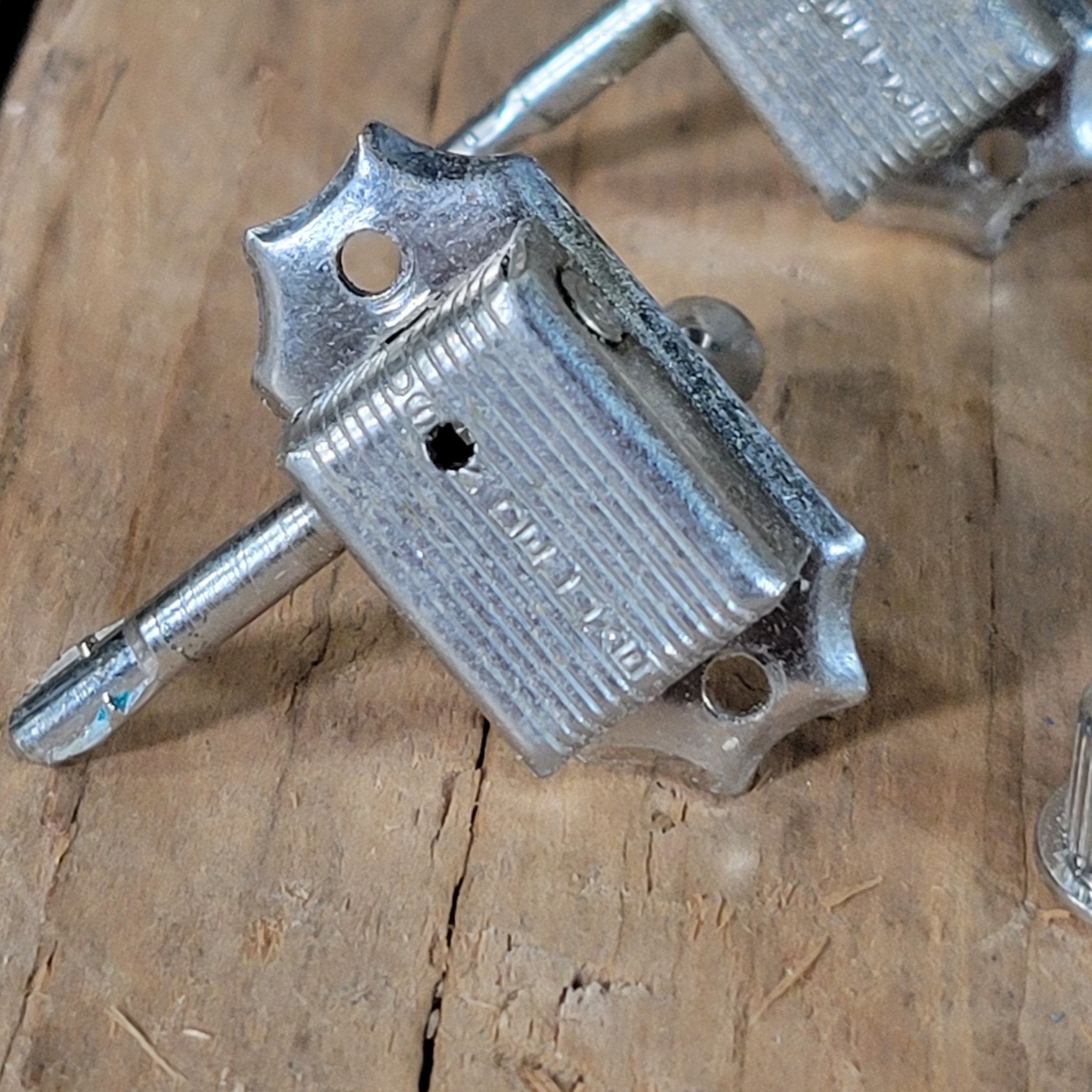 Kluson Single Line Double Ring No Buttons W/Screws & Bushings Burst ES 1958 - 1960 - Mahar's Vintage Guitars