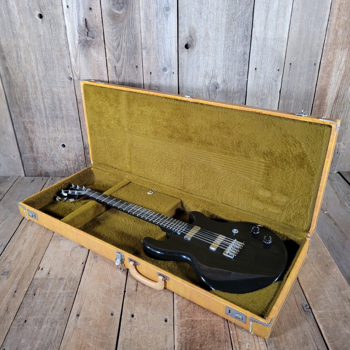 Kramer 350G 1979 – Black Finish, Aluminum Neck, Vintage USA Electric Guitar - Mahar's Vintage Guitars