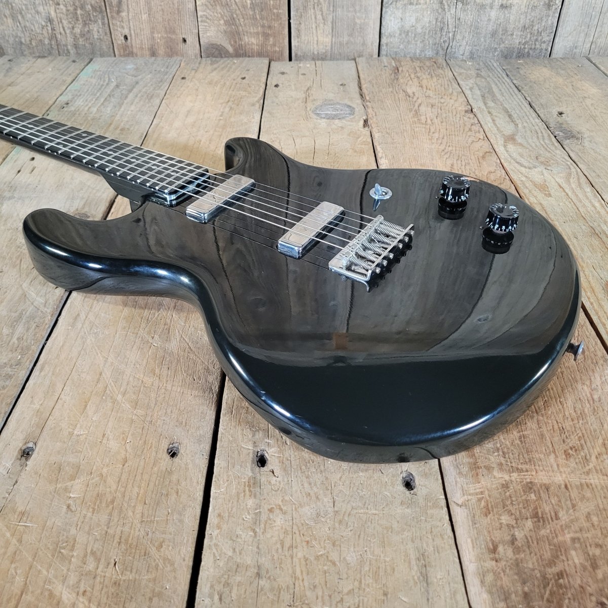Kramer 350G 1979 – Black Finish, Aluminum Neck, Vintage USA Electric Guitar - Mahar's Vintage Guitars