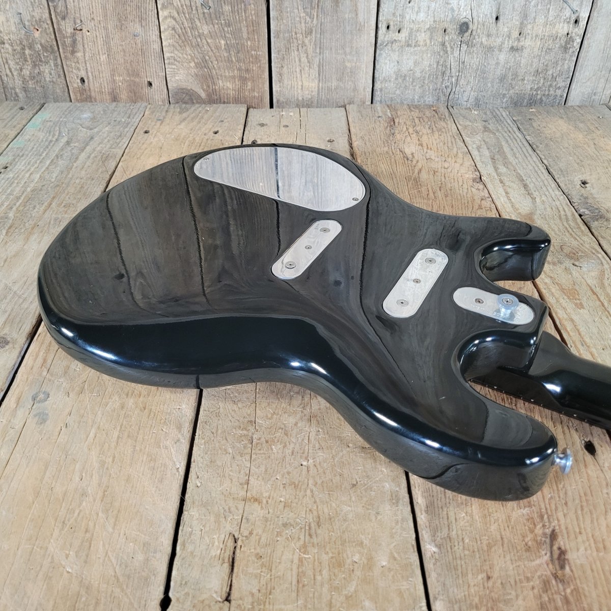 Kramer 350G 1979 – Black Finish, Aluminum Neck, Vintage USA Electric Guitar - Mahar's Vintage Guitars